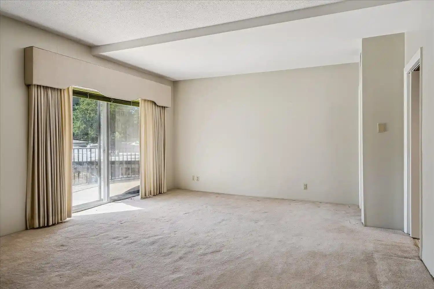 Photo 2 of Sale Pending at 475 N Highland St #2K, Memphis, TN 38122 | MLS# 10221309 | Listing updated on 2026-07-15
