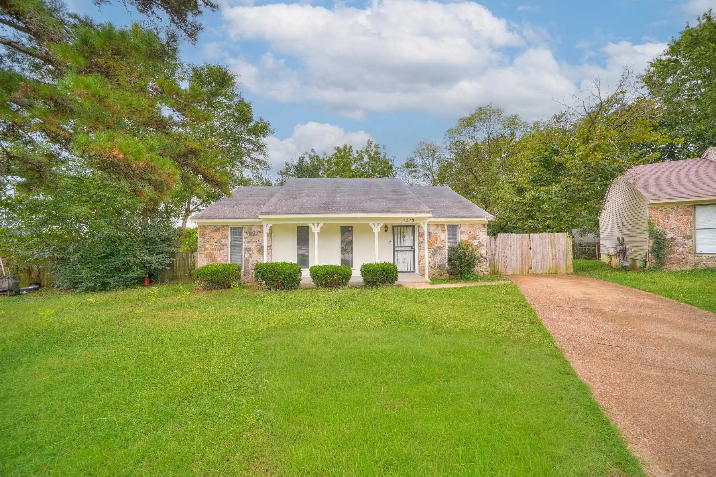 1st image of 4378 Sherrycrest Cv, Memphis, TN 38128 | MLS# 10221371
