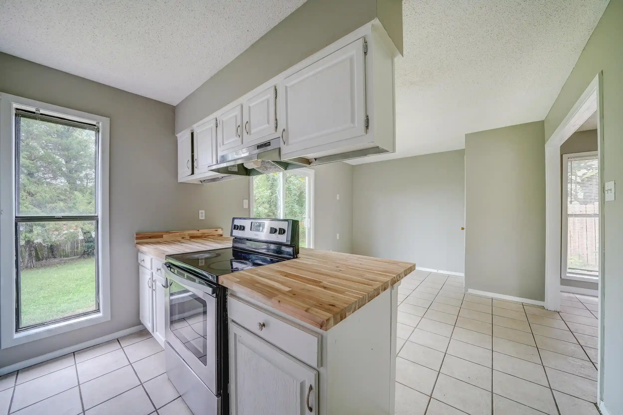 2nd image of 4378 Sherrycrest Cv, Memphis, TN 38128 | MLS# 10221371
