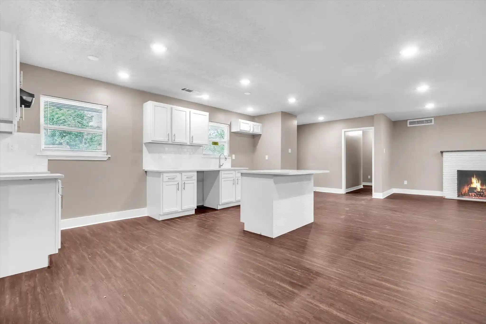3rd image of 4494 Ernie Dr, Memphis, TN 38116 | MLS# 10221386