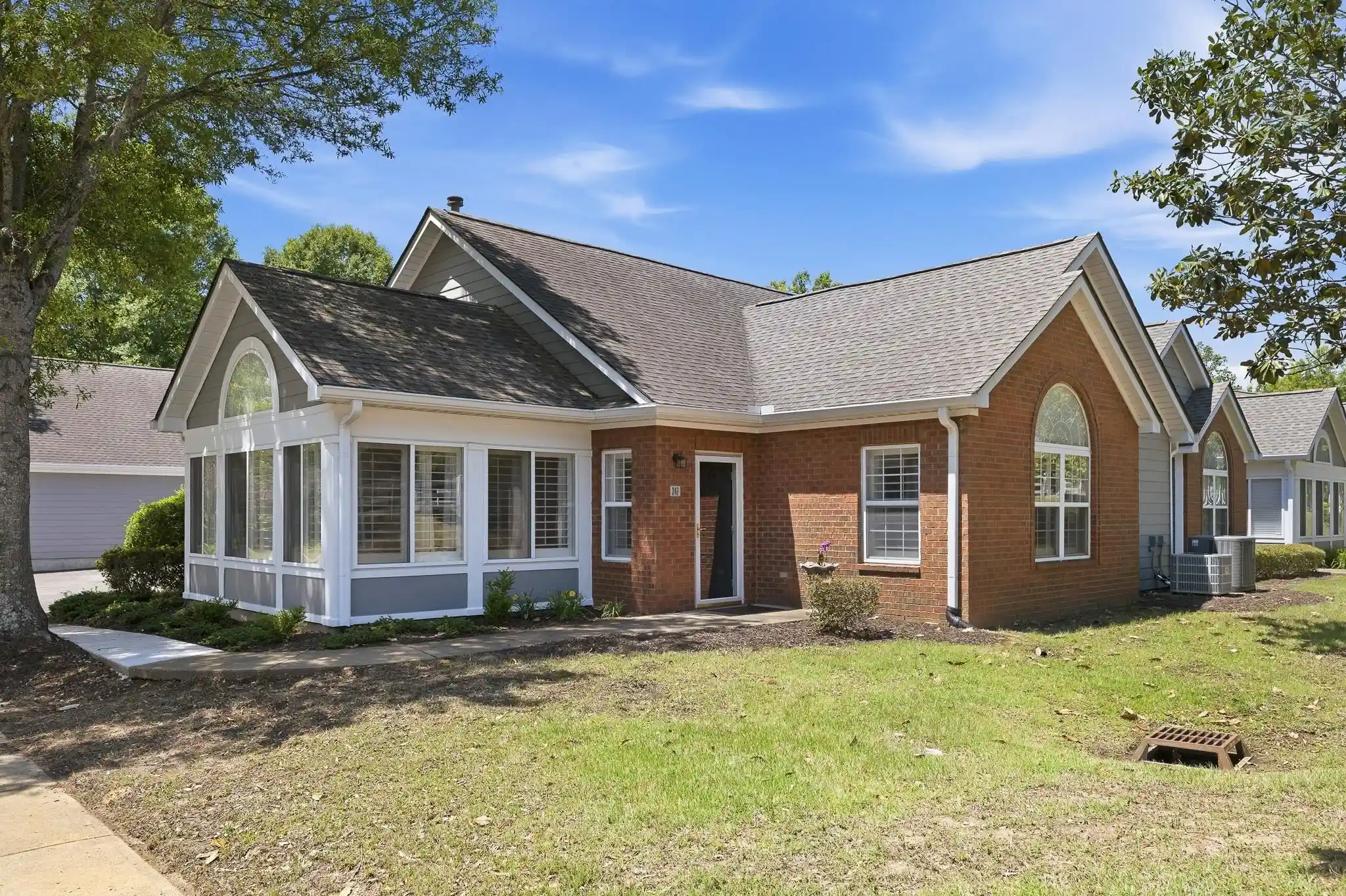 Homes for sale in Collierville, TN | 247 Oak Club Ln, Collierville, TN 38017 | MLS# 10221428