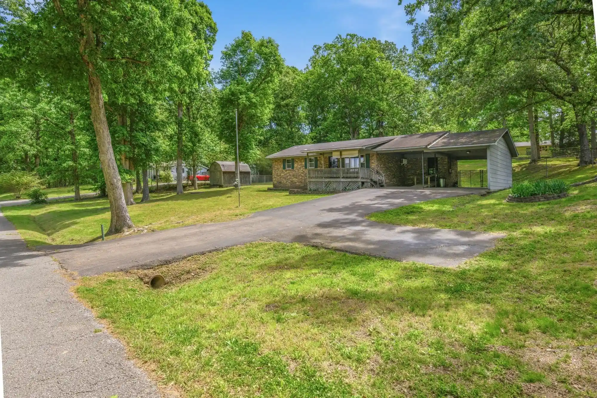 Homes for sale in Parsons, TN | 472 Oakville Cir, Parsons, TN 38363 | MLS# 10221481