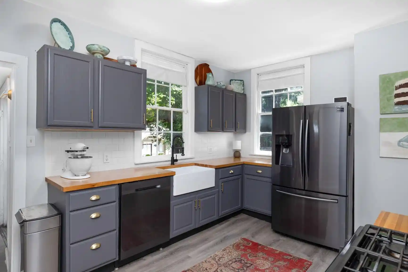 Photo 2 of Single family home for sale at 1482 Court Ave, Memphis, TN 38104 | MLS# 10221497 | Listing updated on 2026-09-20