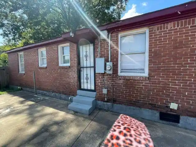 Homes for sale in Memphis, TN | 2155 Curry Ave, Memphis, TN 38108 | MLS# 10221548