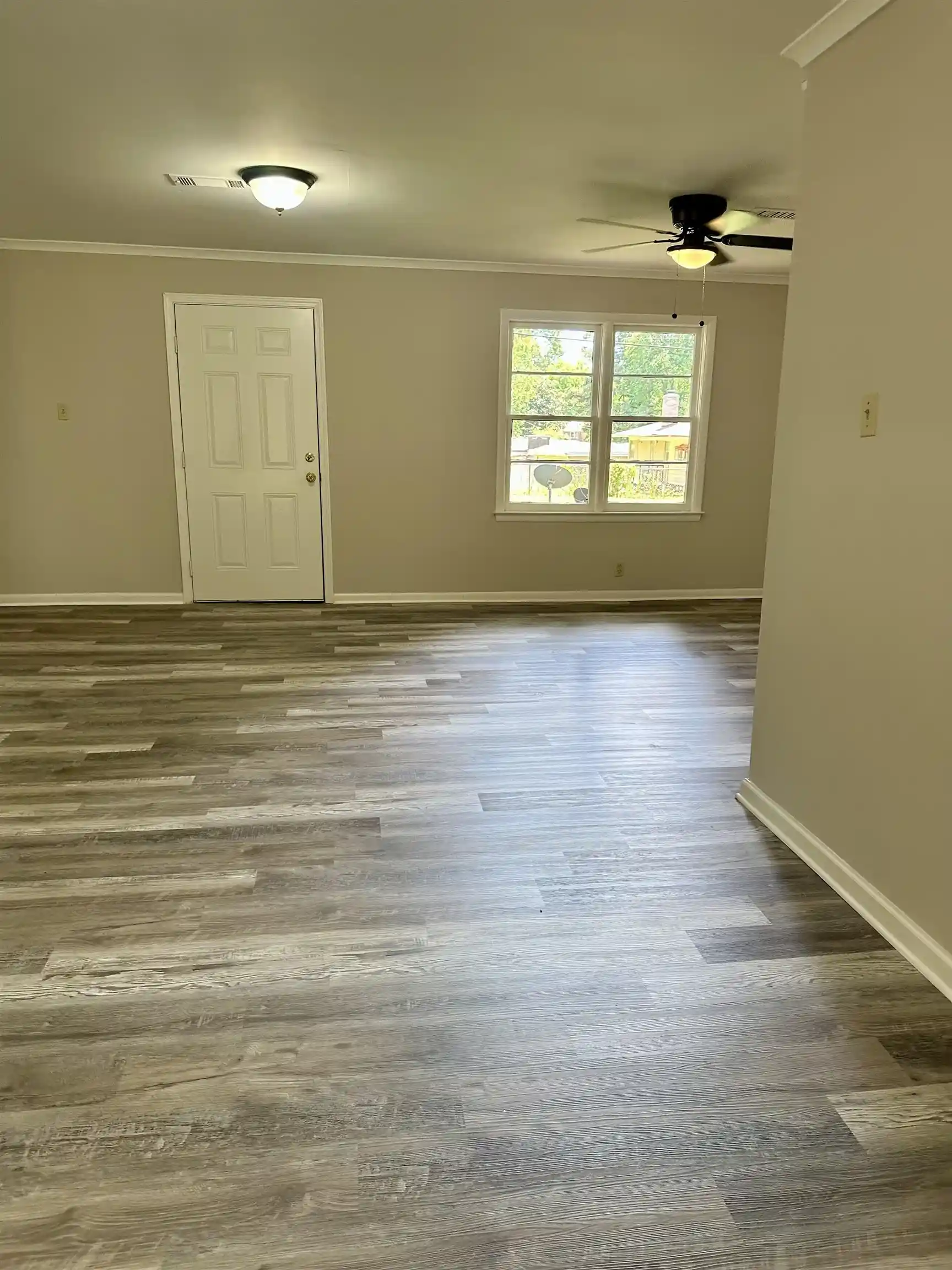 Photo 3 of Sale Pending at 1421 Janis Dr, Memphis, TN 38116 | MLS# 10221607 | Listing updated on 2026-09-18