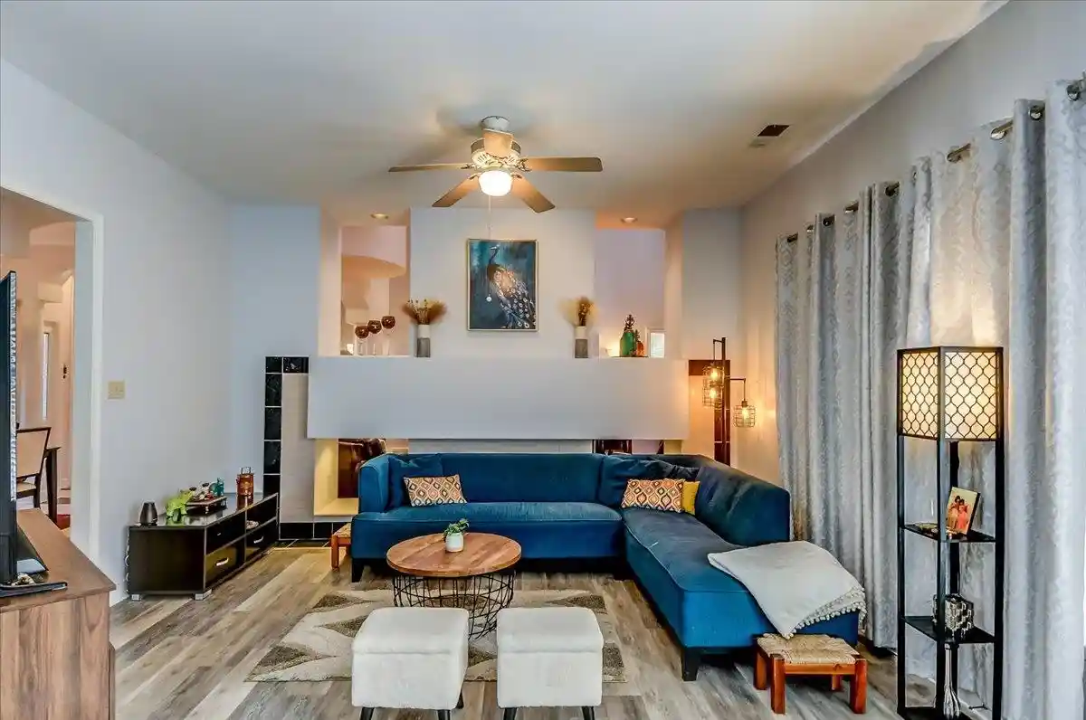 Photo 3 of Single family home for sale at 1565 Massey Pointe Ln, Memphis, TN 38120 | MLS# 10221619 | Listing updated on 2026-09-11