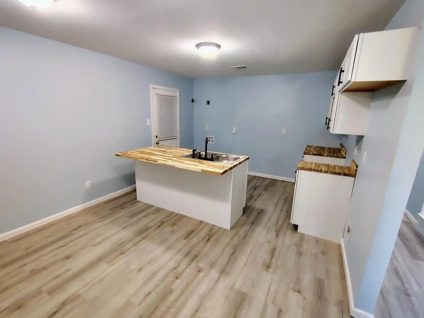Photo 2 of Single family home for sale at 1167 Fiber Rd, Memphis, TN 38109 | MLS# 10221653 | Listing updated on 2026-09-17
