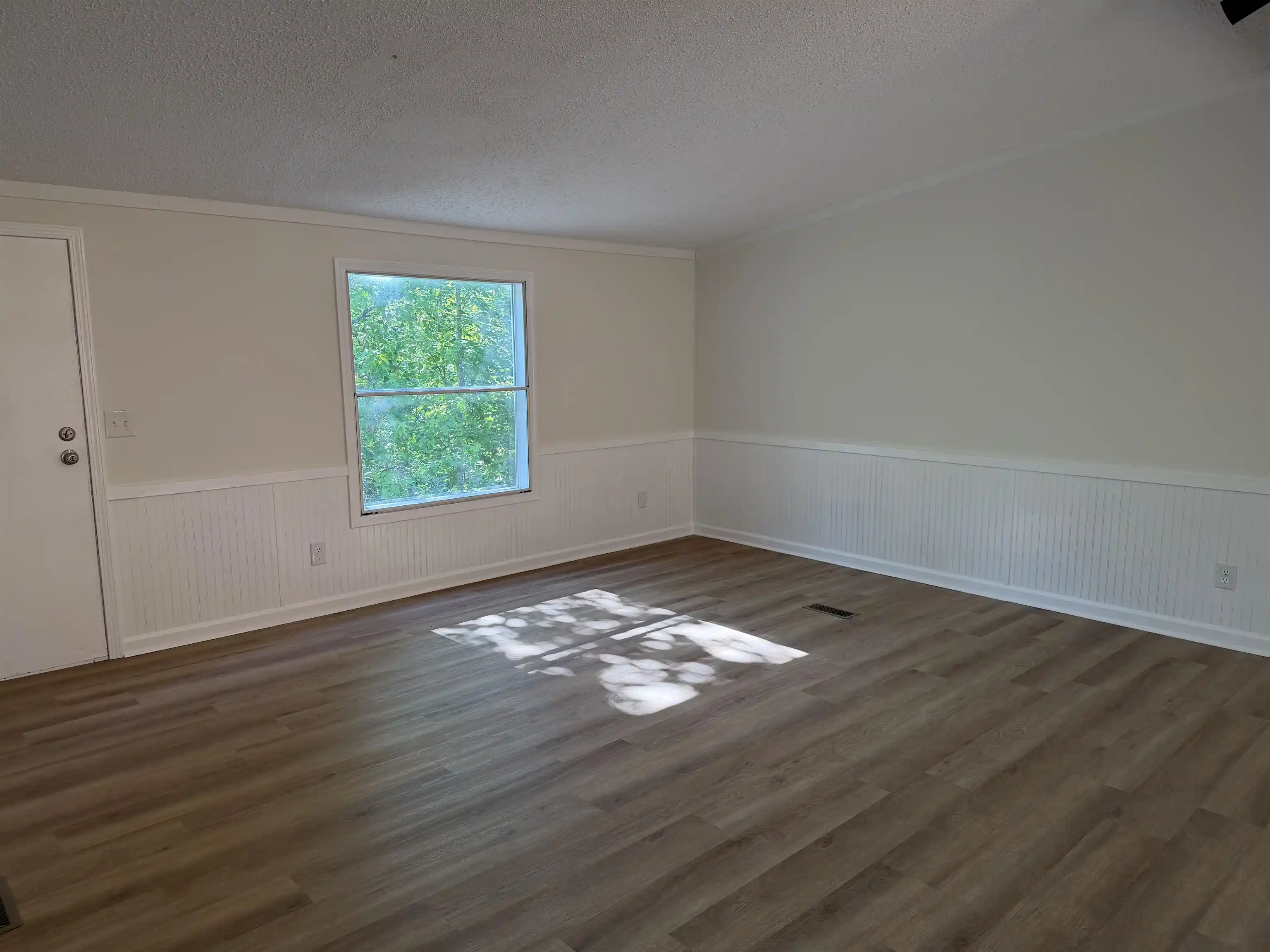 4th image of 890 Burks Rd, Savannah, TN 38372 | MLS# 10221706