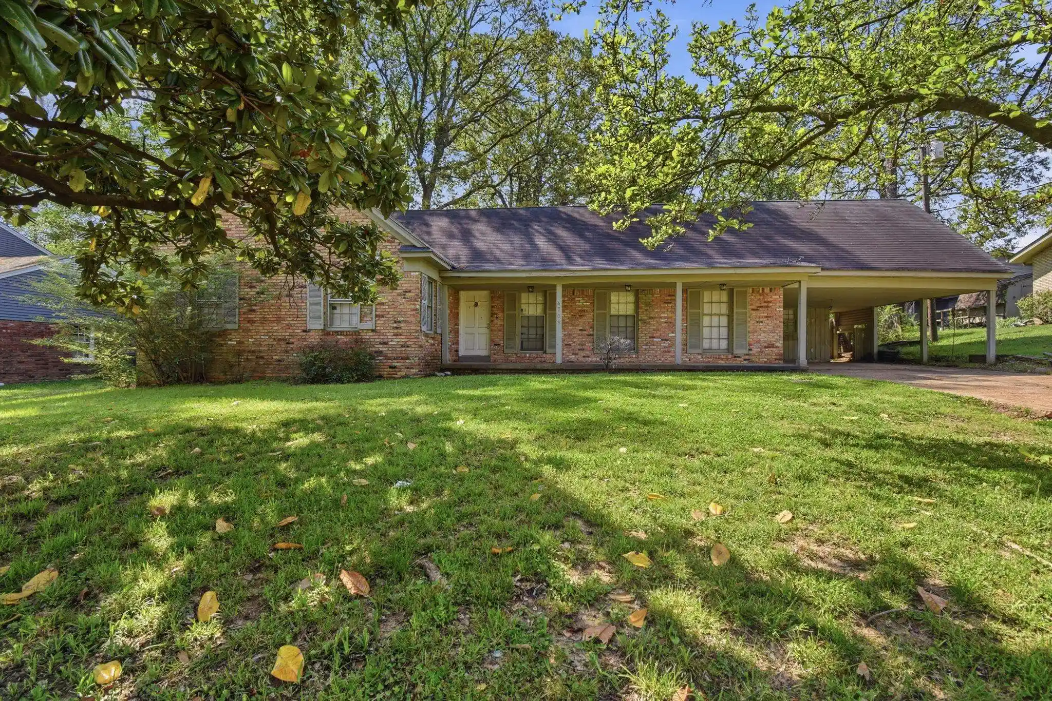 Photo 2 of Single family home for sale at 4709 Stage Rd, Memphis, TN 38128 | MLS# 10221727 | Listing updated on 2026-09-24