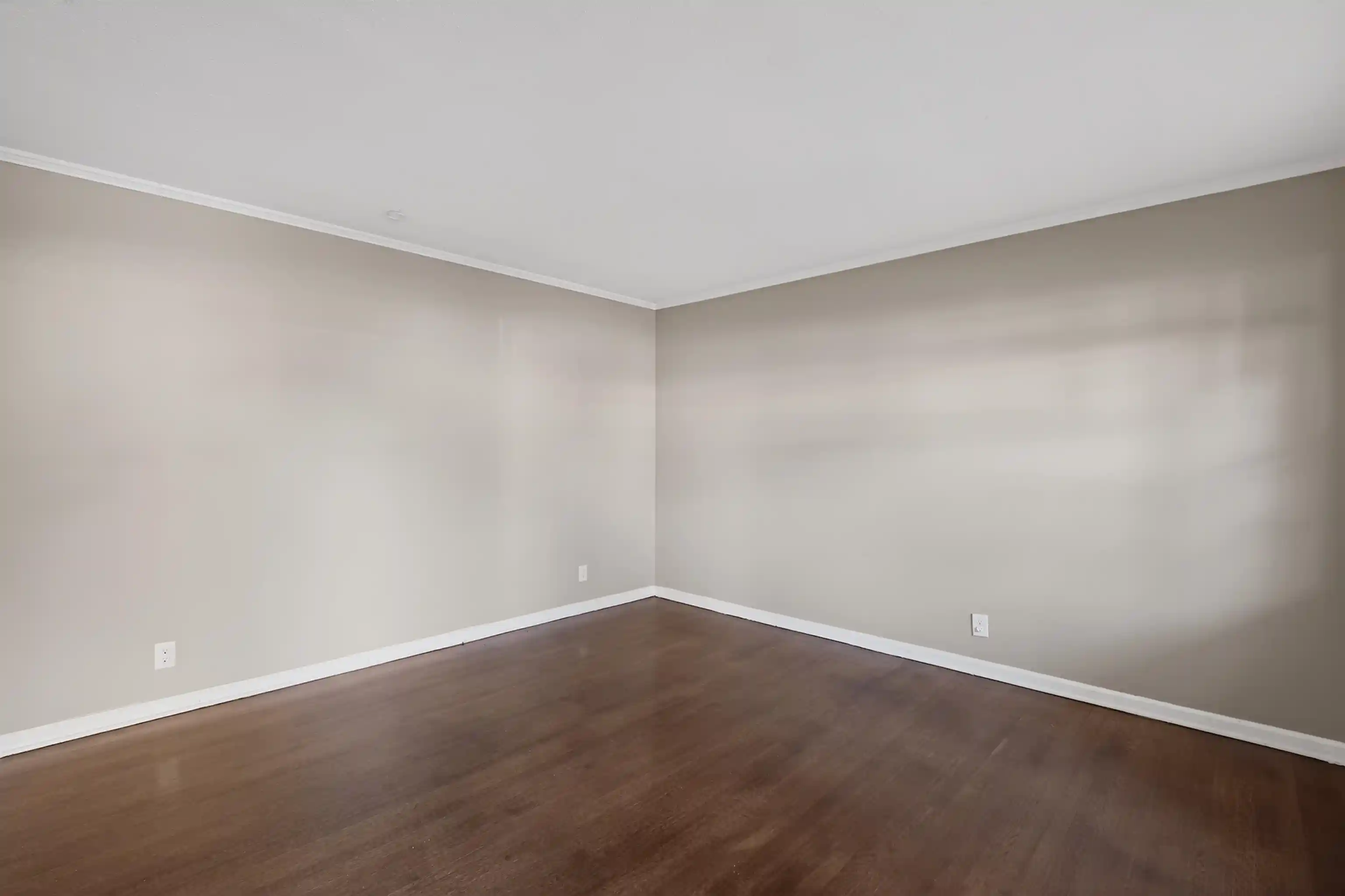 2nd image of 3276 Denver St, Memphis, TN 38127 | MLS# 10221737