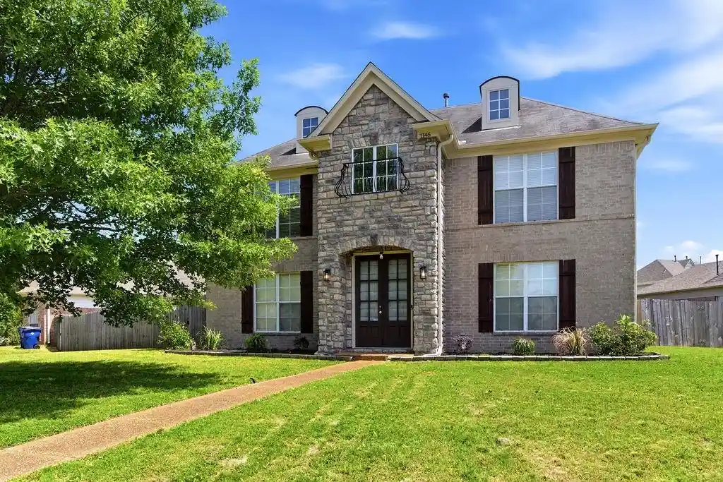 Photo 1 of Townhouse for sale at 1146 Averett Dr, Cordova, TN 38018 | MLS# 10221761 | Listing updated on 2026-09-08