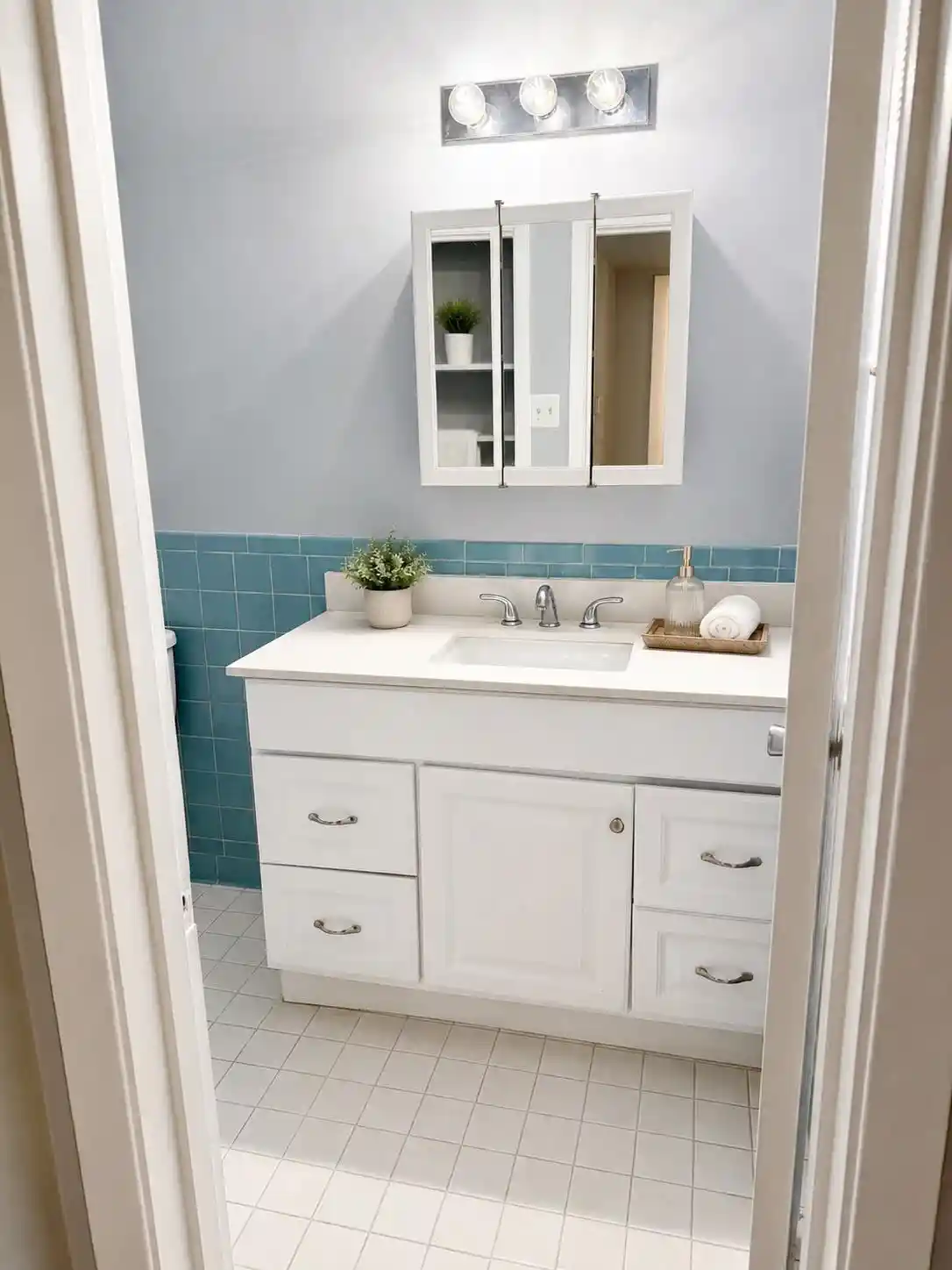 Photo 2 of Condo for sale at 151 N Belvedere Blvd #5, Memphis, TN 38104 | MLS# 10221775 | Listing updated on 2026-09-08