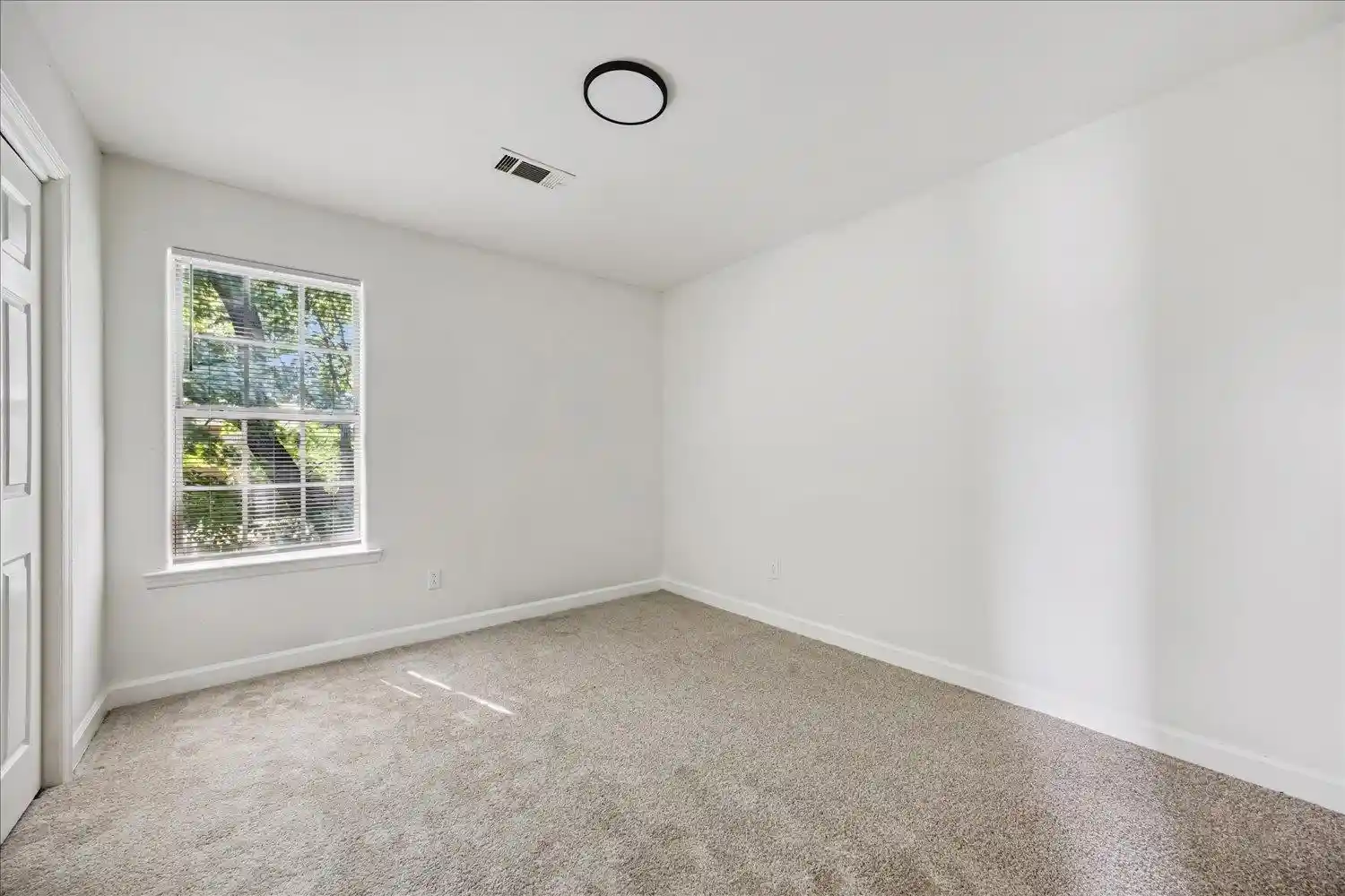 4th image of 5296 Bucksport Ln, Memphis, TN 38118 | MLS# 10221789