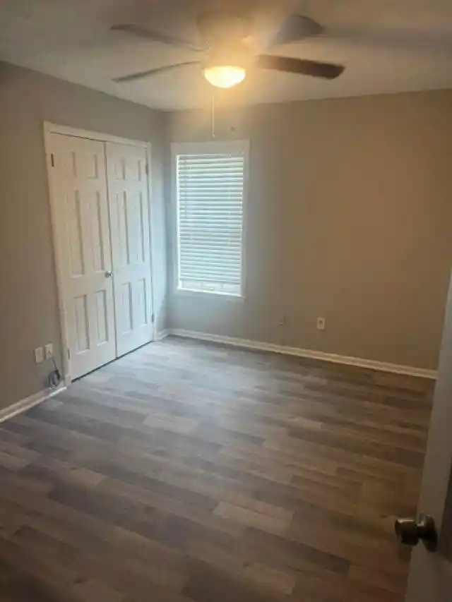 2nd image of 5504 Elmhurst Rd, Memphis, TN 38115 | MLS# 10221810