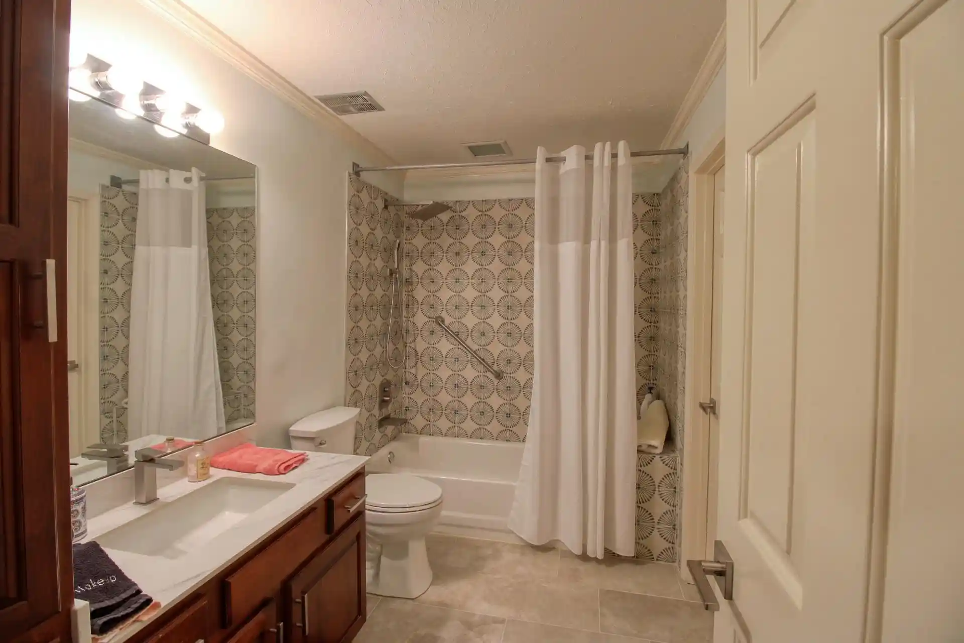 Photo 4 of Single family home for sale at 3284 Gallery Dr, Memphis, TN 38125 | MLS# 10221820 | Listing updated on 2026-08-31