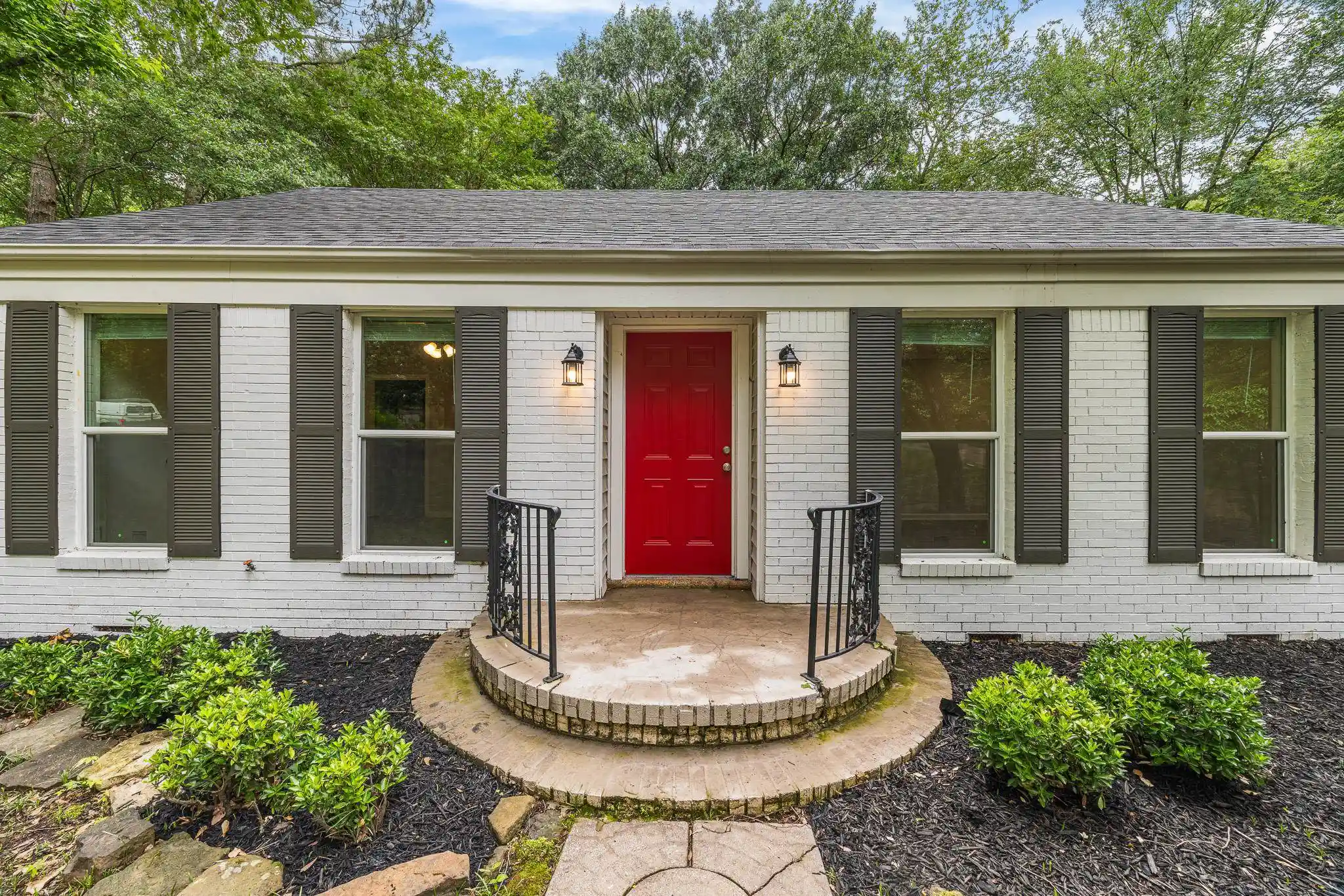 1st image of 1793 Hayden Rd, Germantown, TN 38138 | MLS# 10221856