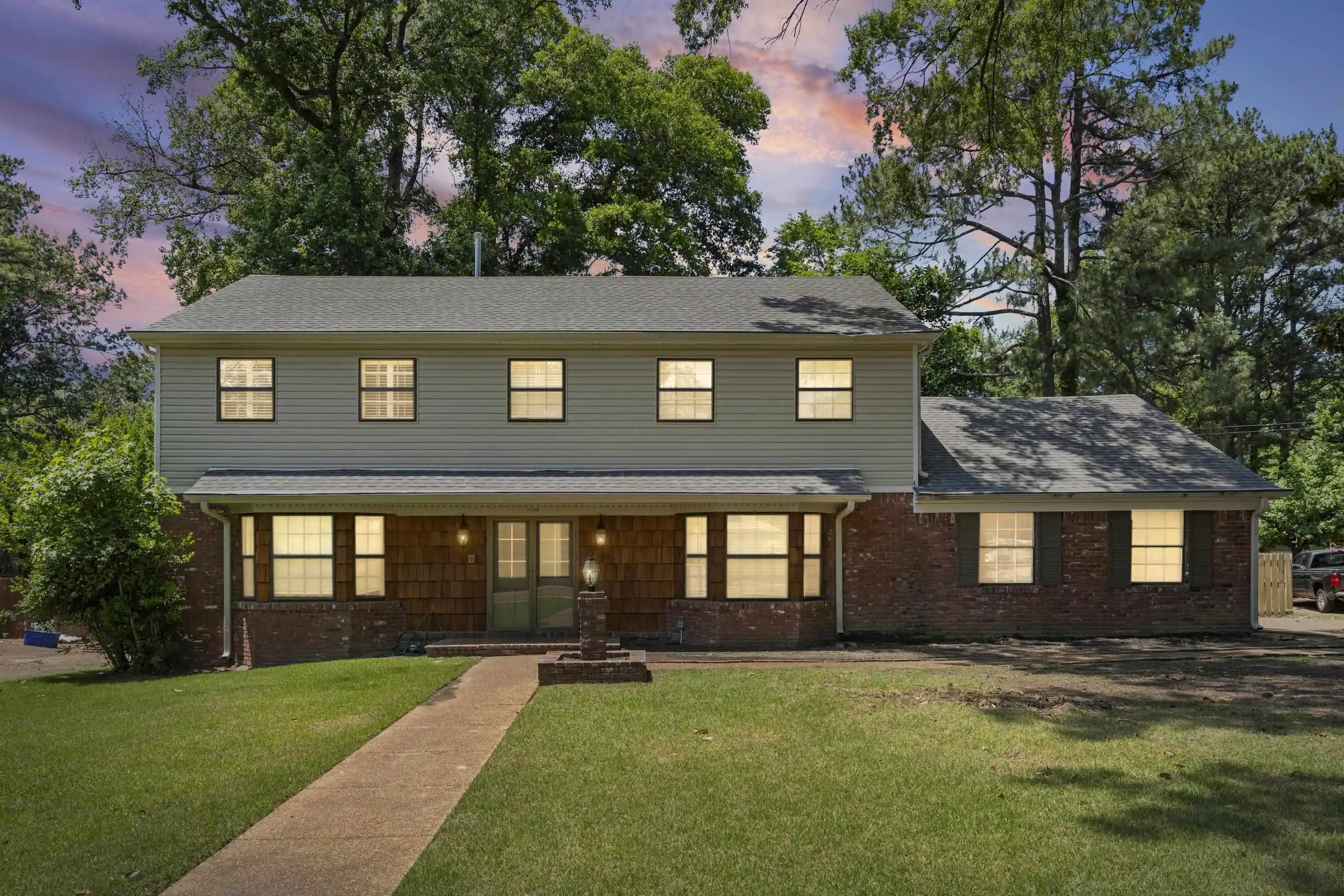 1st image of 1595 Poplar Estates Pky, Germantown, TN 38138 | MLS# 10221876