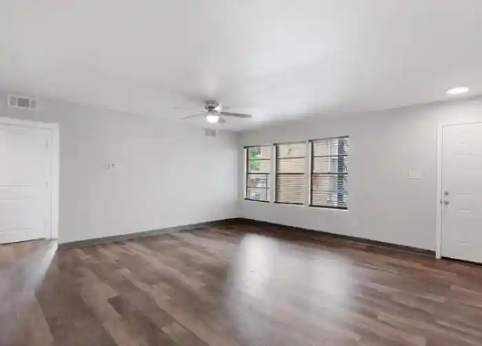Homes for sale in Memphis, TN | 1283 E Raines Ave, Memphis, TN 38116 | MLS# 10221886