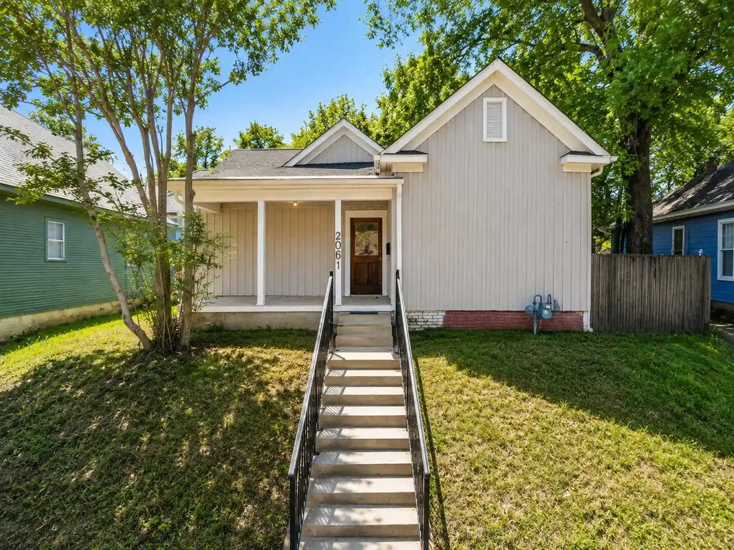 1st image of 2061 Peabody Ave, Memphis, TN 38104 | MLS# 10221921