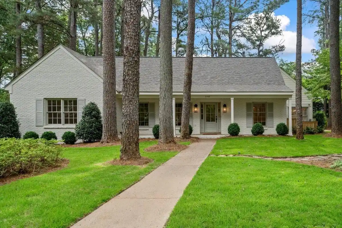 1st image of 2162 Kimbrough Woods Pl, Germantown, TN 38139 | MLS# 10221930