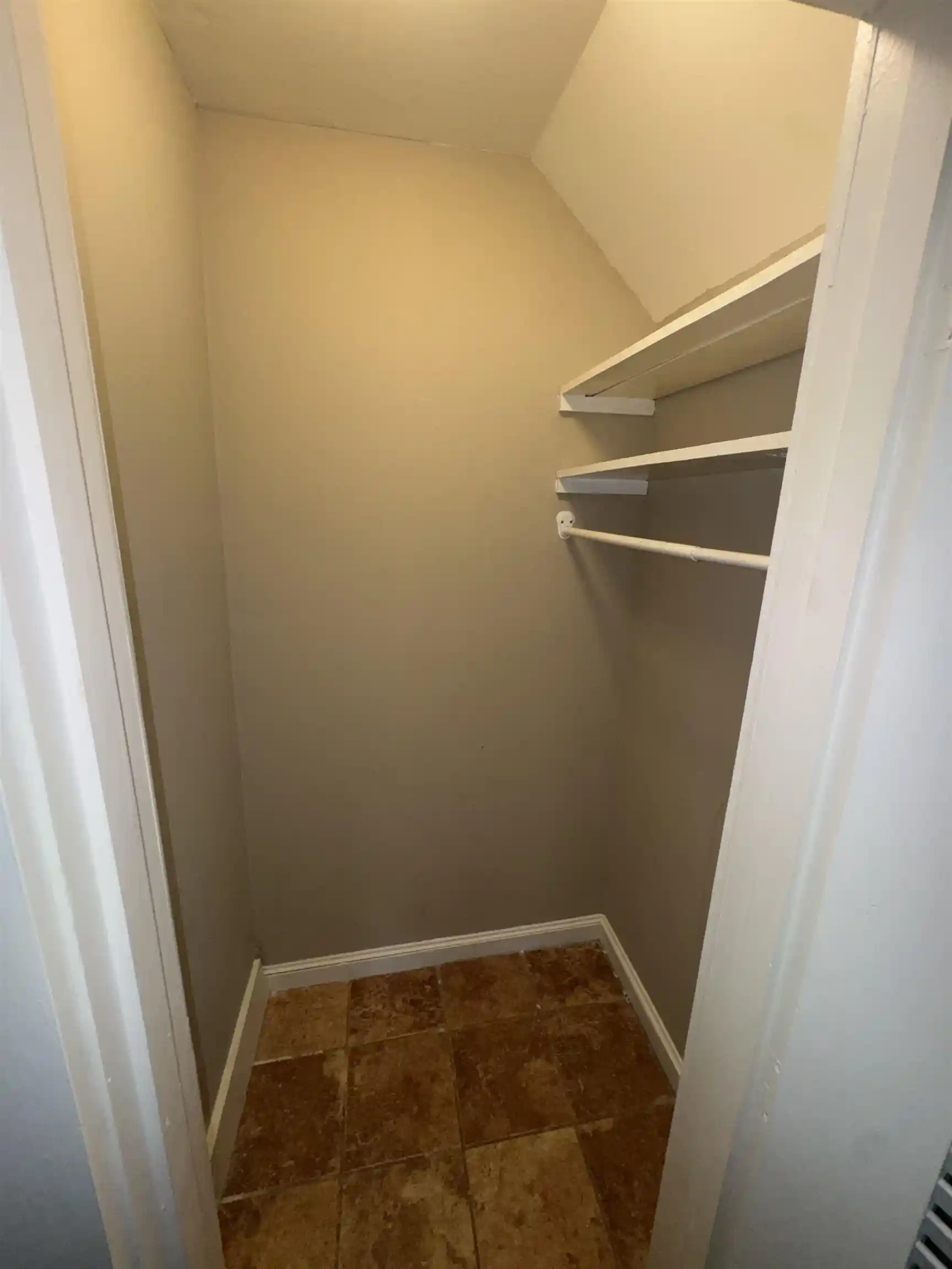 Photo 3 of Single family home for sale at 1841 James Rd, Memphis, TN 38127 | MLS# 10222007 | Listing updated on 2026-10-02