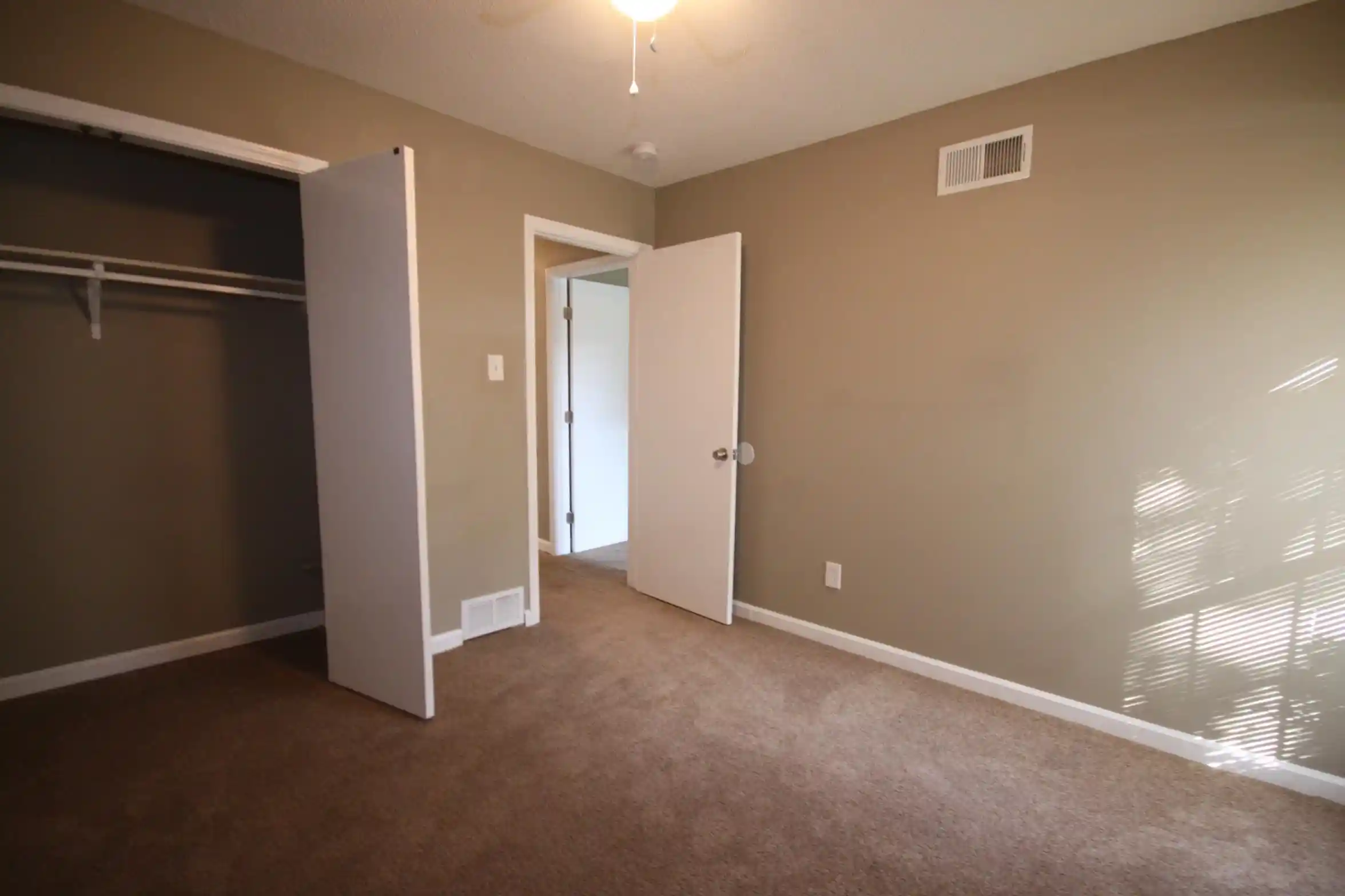 10th image of 6136 Scarlet Leaf Dr, Memphis, TN 38141 | MLS# 10222043