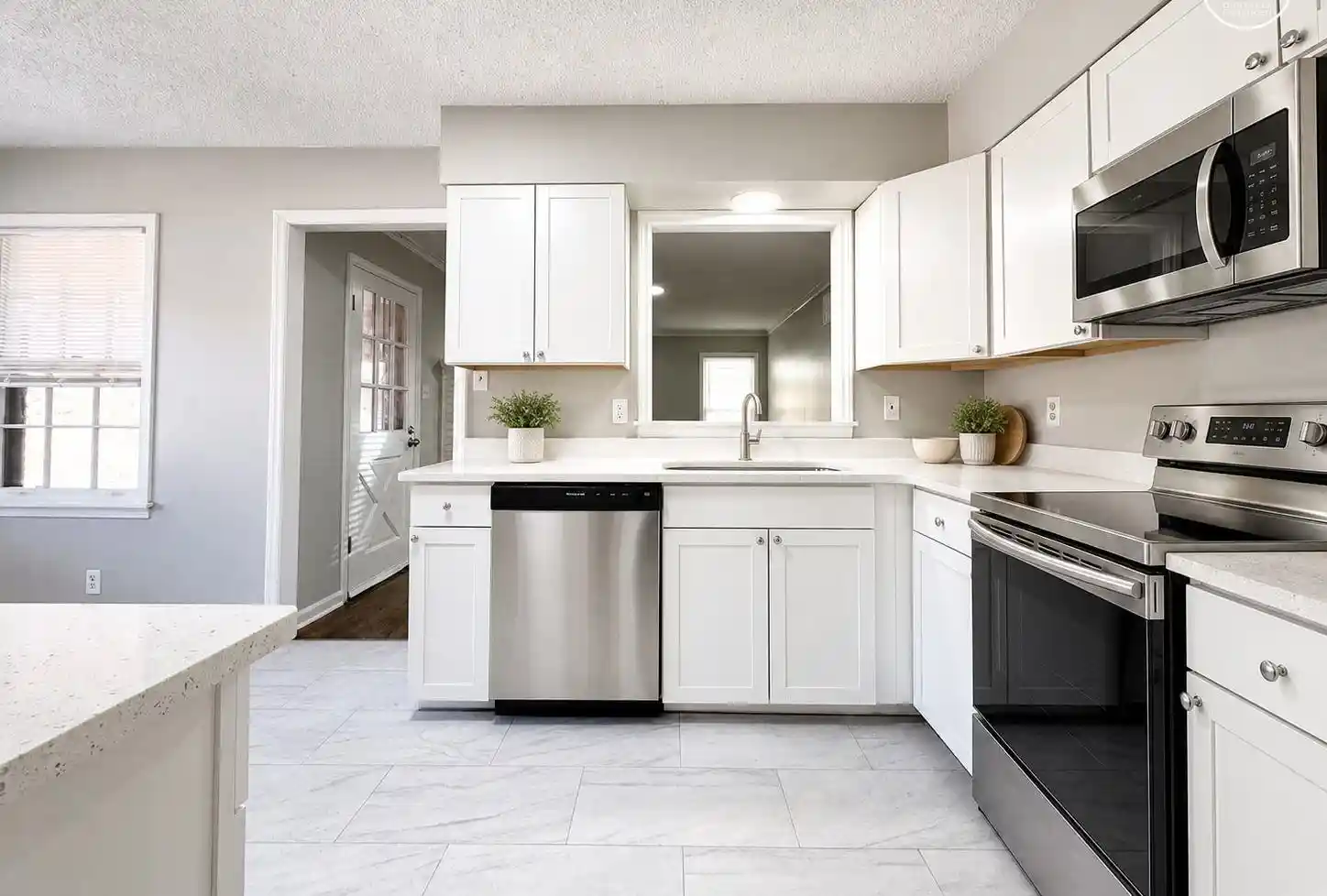 Photo 3 of Sale Pending at 3629 Huckleberry St, Memphis, TN 38116 | MLS# 10222049 | Listing updated on 2026-09-22