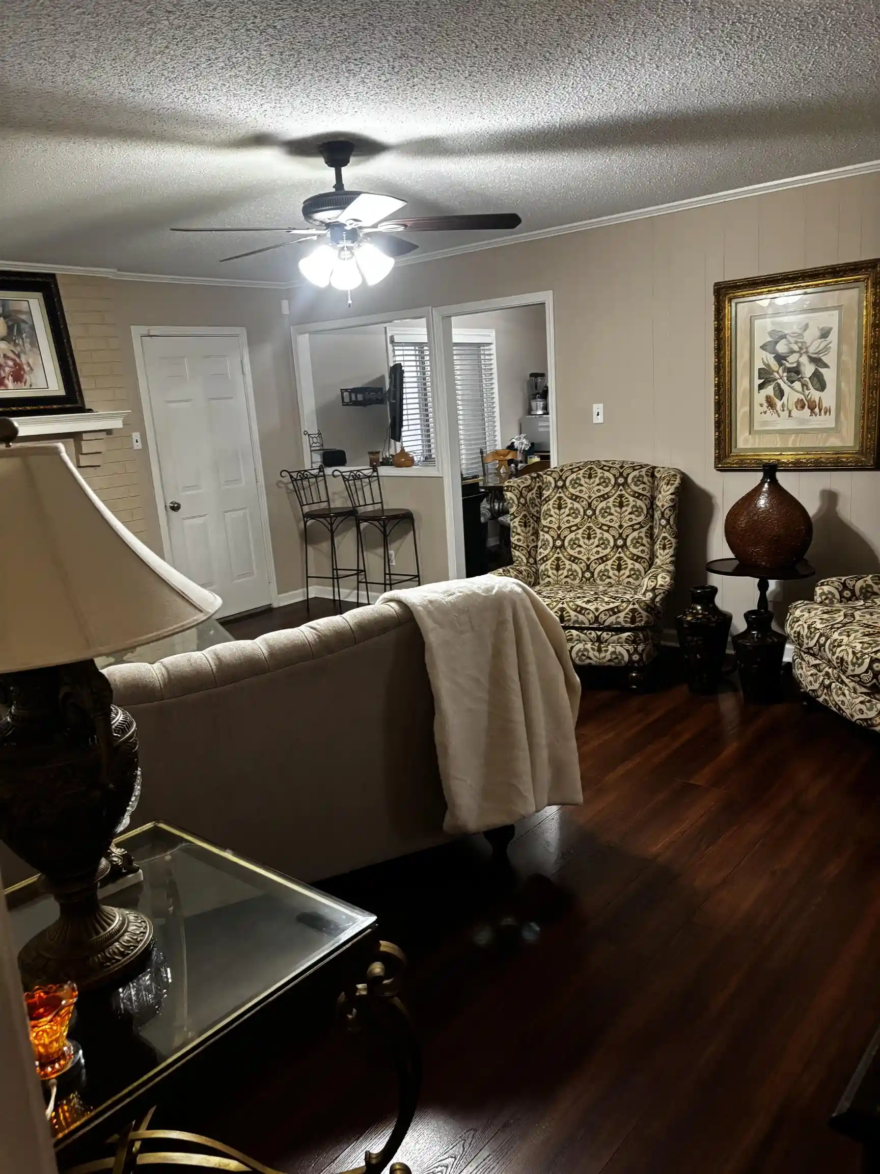 Photo 3 of Sale Pending at 3080 Ridgeway Rd, Memphis, TN 38115 | MLS# 10222051 | Listing updated on 2026-07-27