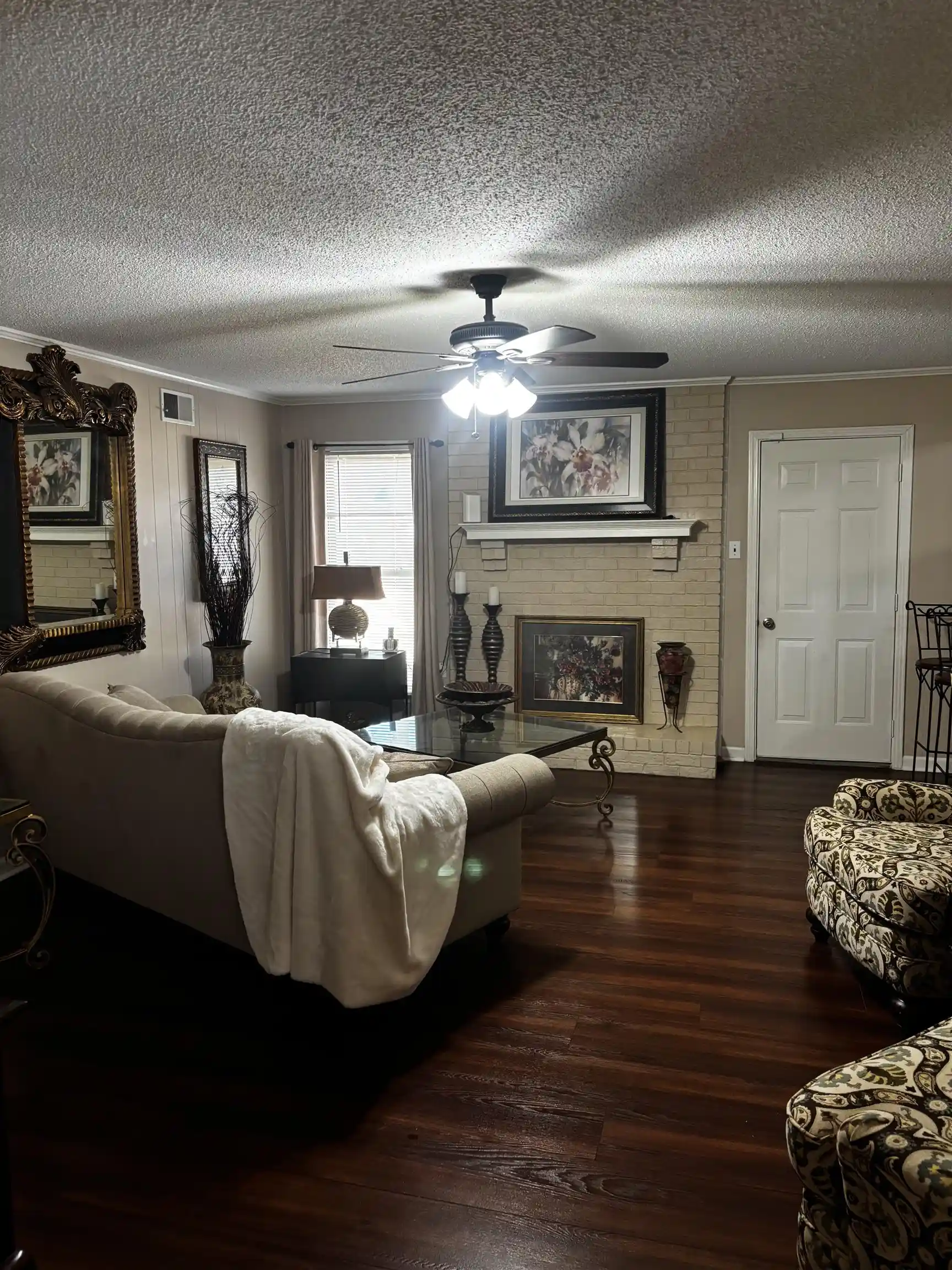 Photo 4 of Sale Pending at 3080 Ridgeway Rd, Memphis, TN 38115 | MLS# 10222051 | Listing updated on 2026-07-27
