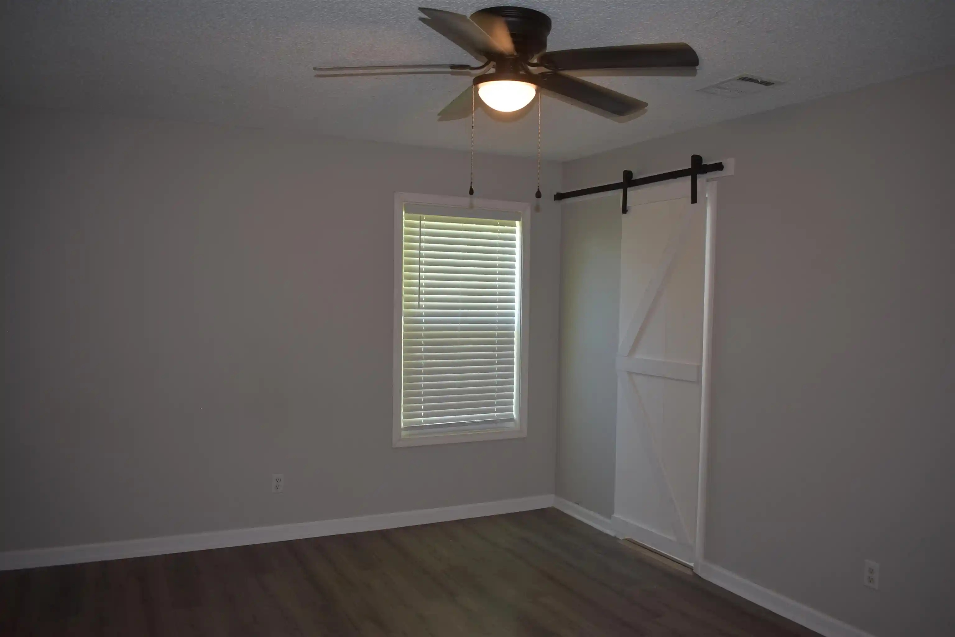 3rd image of 4300 Bennett Wood Dr, Millington, TN 38053 | MLS# 10222082