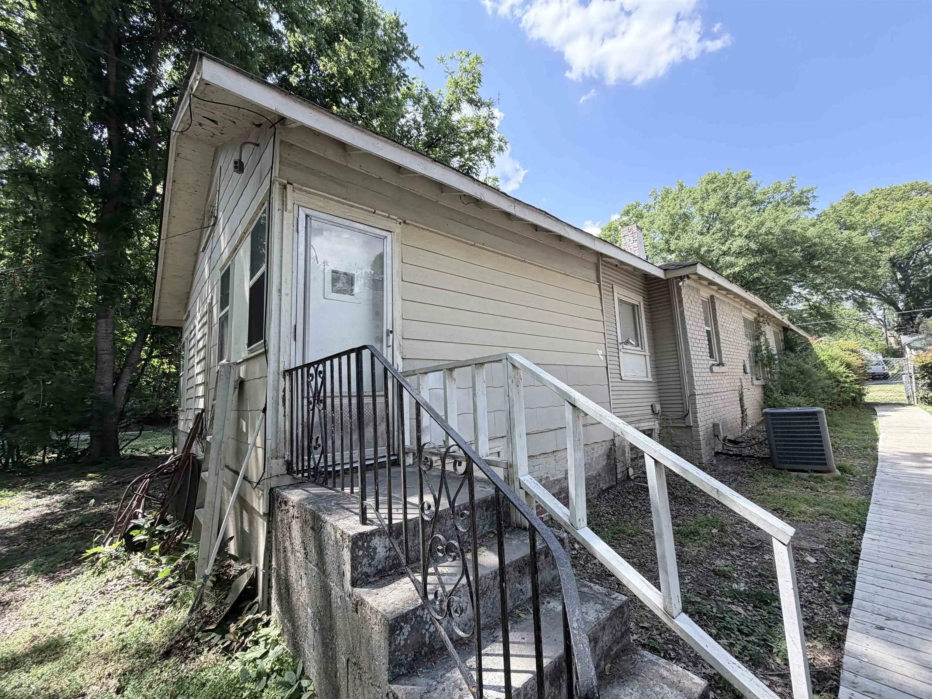 2nd image of 3569 Douglass Ave, Memphis, TN 38111 | MLS# 10222084