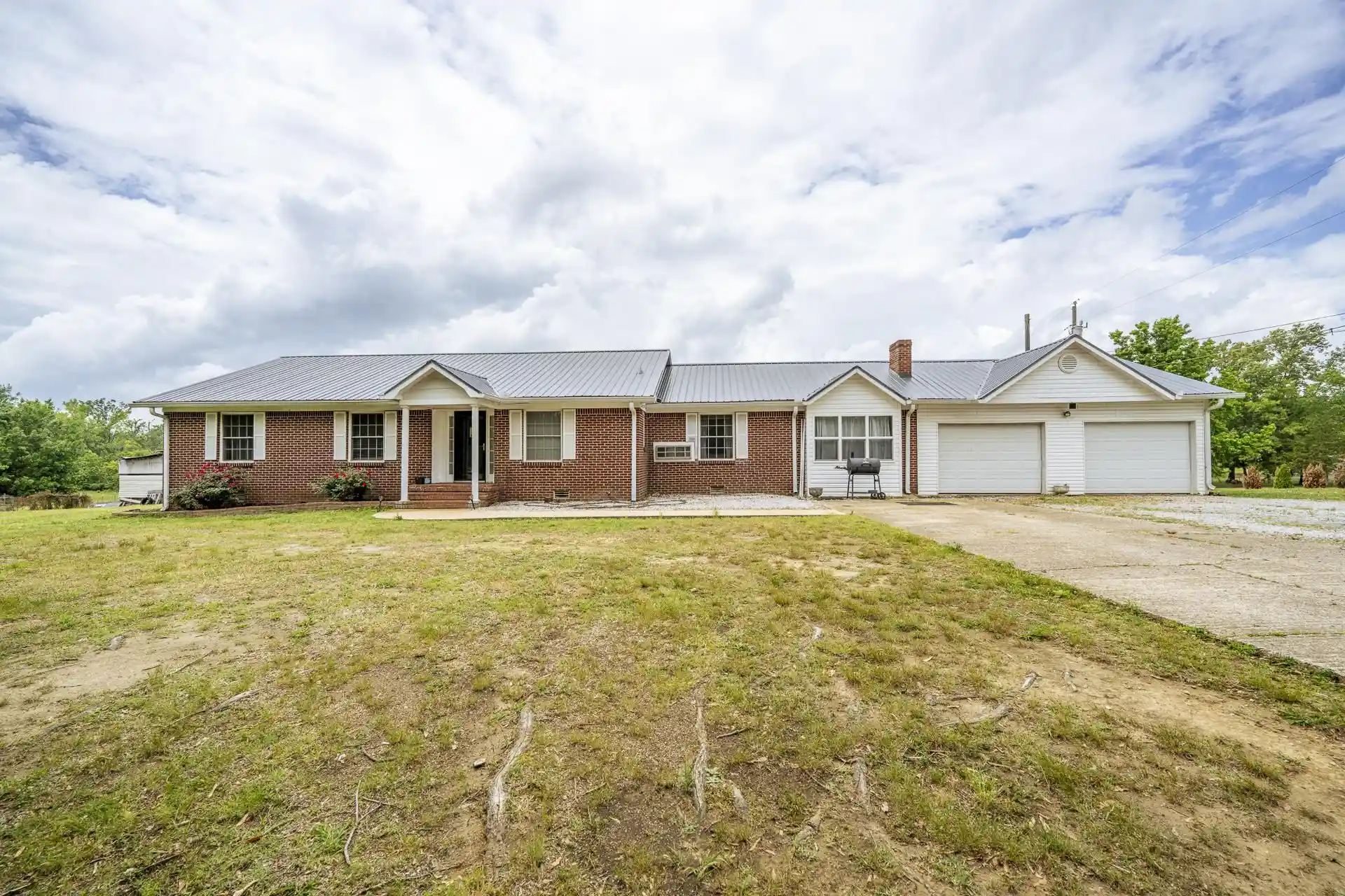 Homes for sale in Michie, TN | 8809 22 Hwy, Michie, TN 38357 | MLS# 10222086