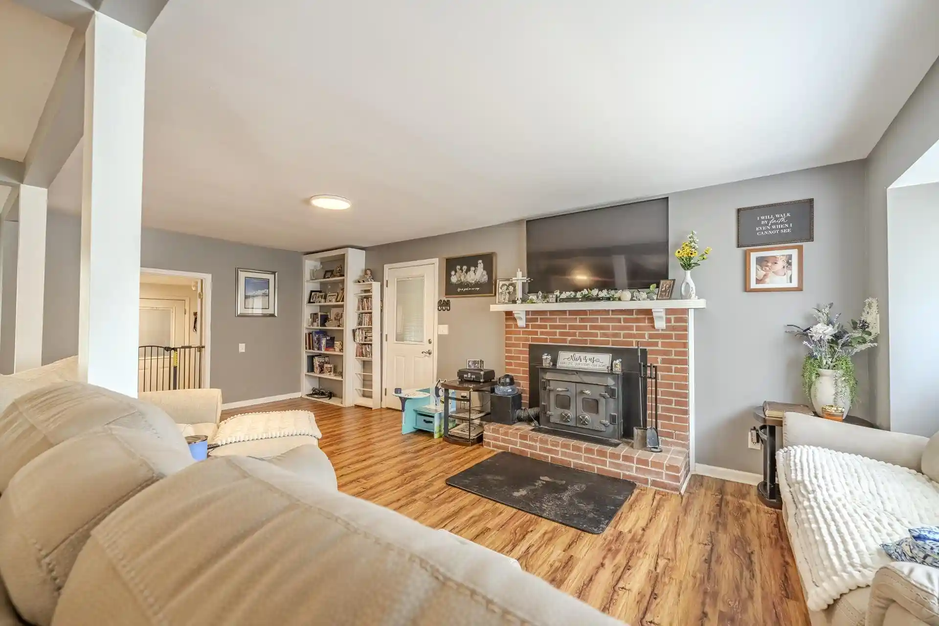 Homes for sale in Michie, TN | 8809 22 Hwy, Michie, TN 38357 | MLS# 10222086