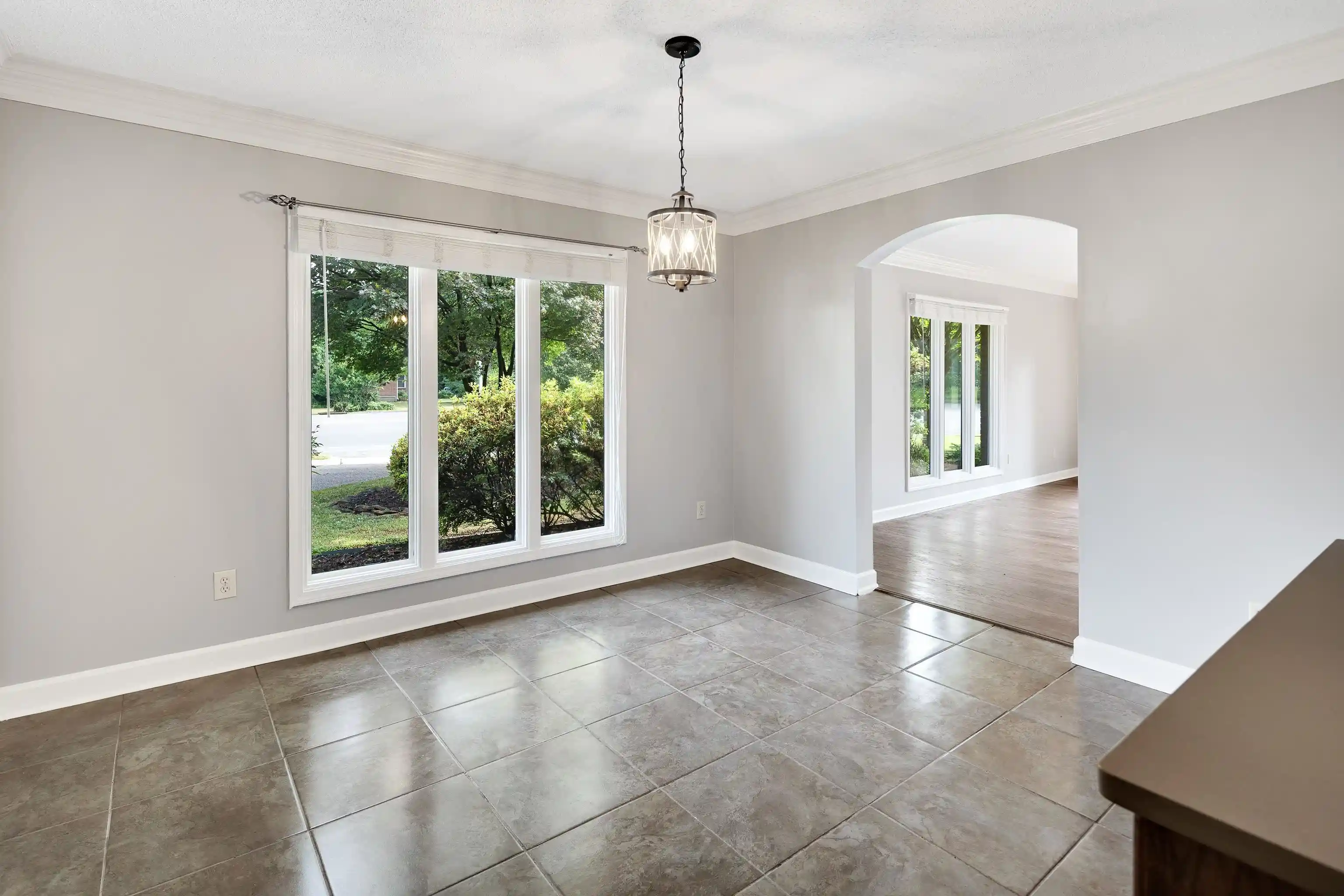 4th image of 219 N Rose Rd, Memphis, TN 38117 | MLS# 10222113