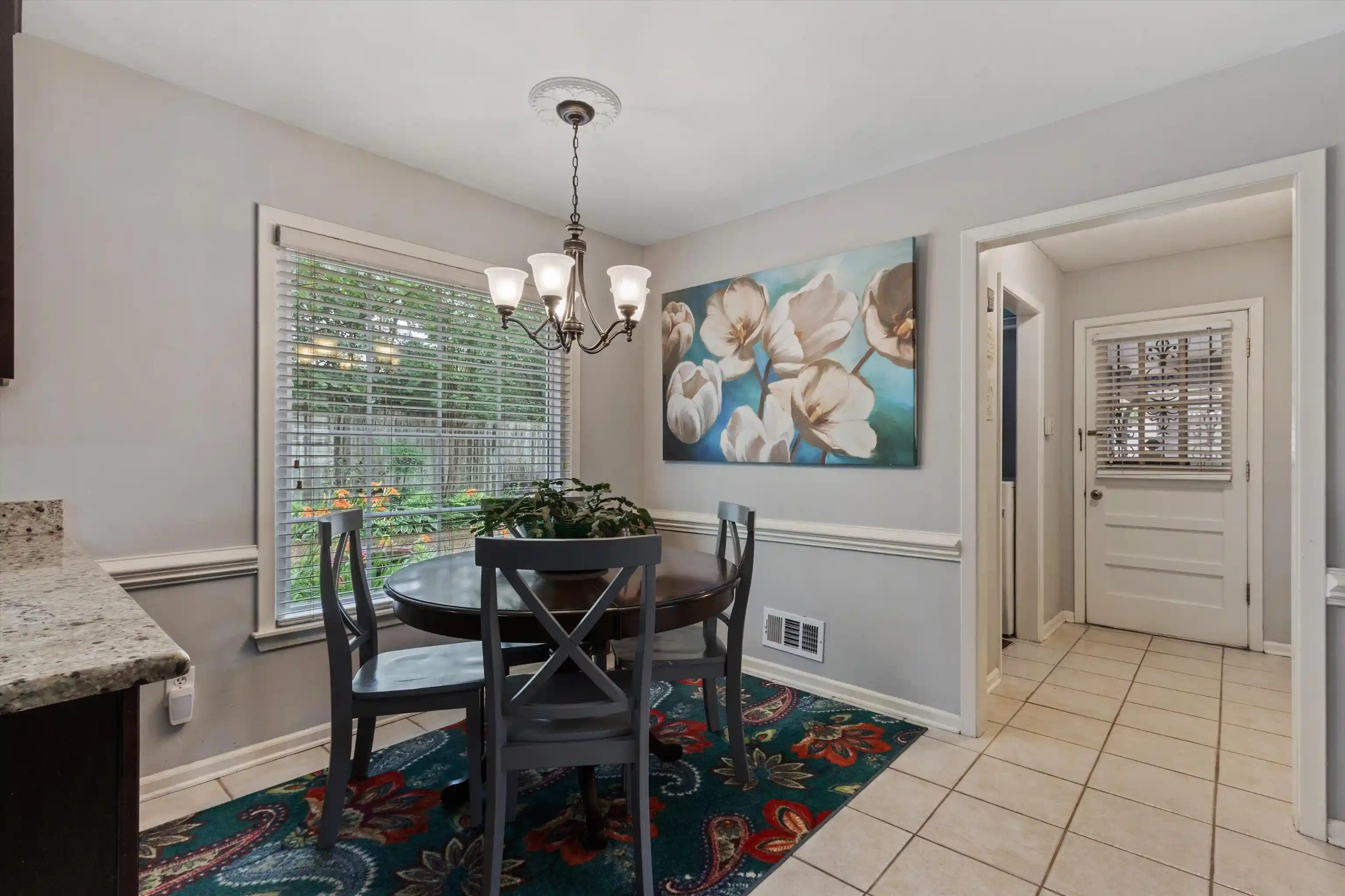 Photo 2 of Sale Pending at 6921 Stornaway Dr, Memphis, TN 38119 | MLS# 10222122 | Listing updated on 2026-06-05