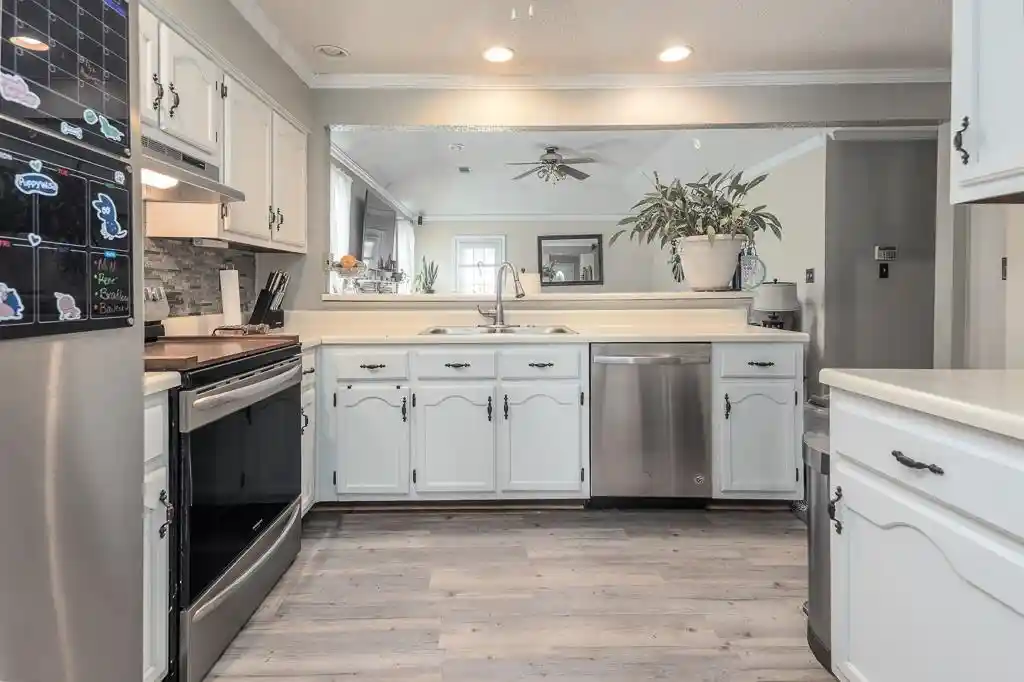 Photo 3 of Sale Pending at 9011 Pepper Holw Ct, Cordova, TN 38016 | MLS# 10222135 | Listing updated on 2026-08-18