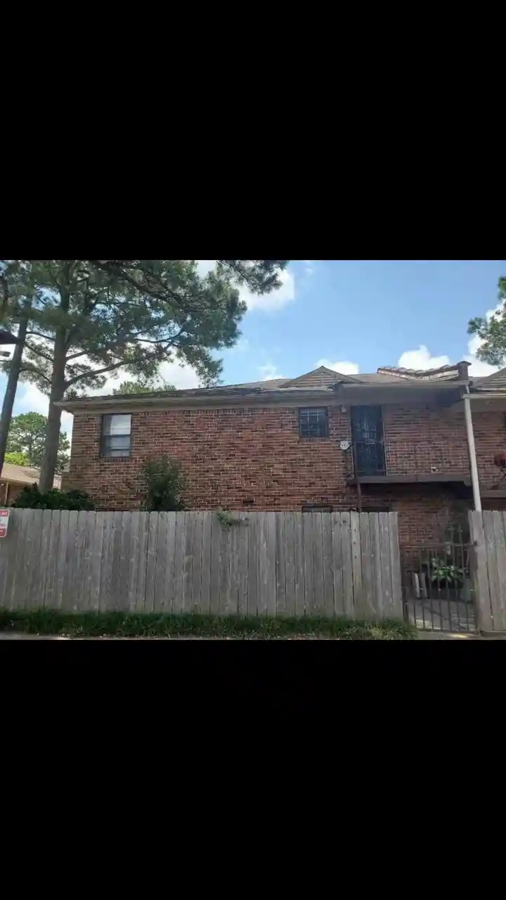 Photo 1 of Sale Pending at 3209 Thirteen Colony Mall #2B, Memphis, TN 38115 | MLS# 10222173 | Listing updated on 2026-09-07
