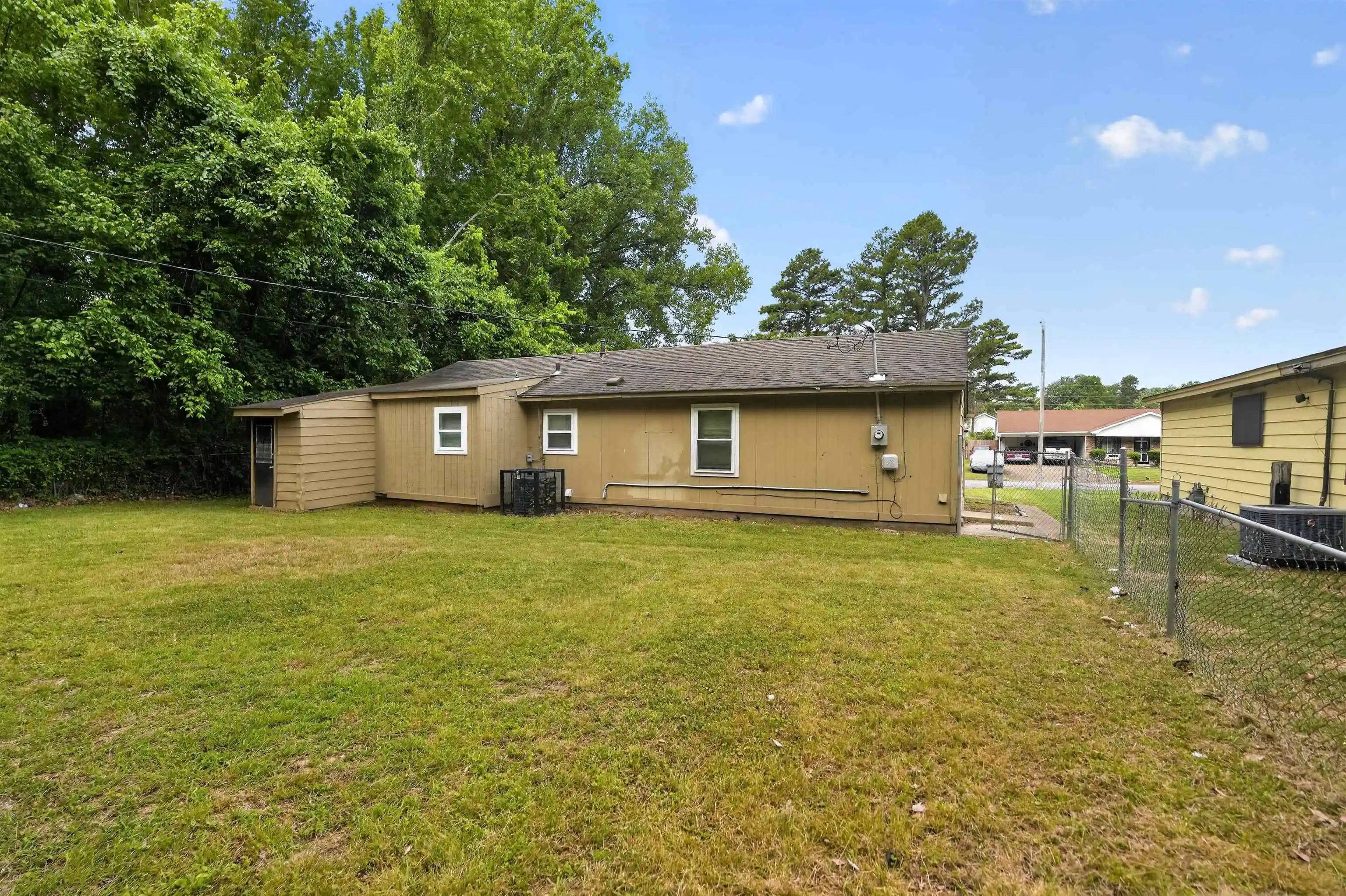 Homes for sale in Memphis, TN | 3608 Cane Ridge Dr, Memphis, TN 38109 | MLS# 10222242