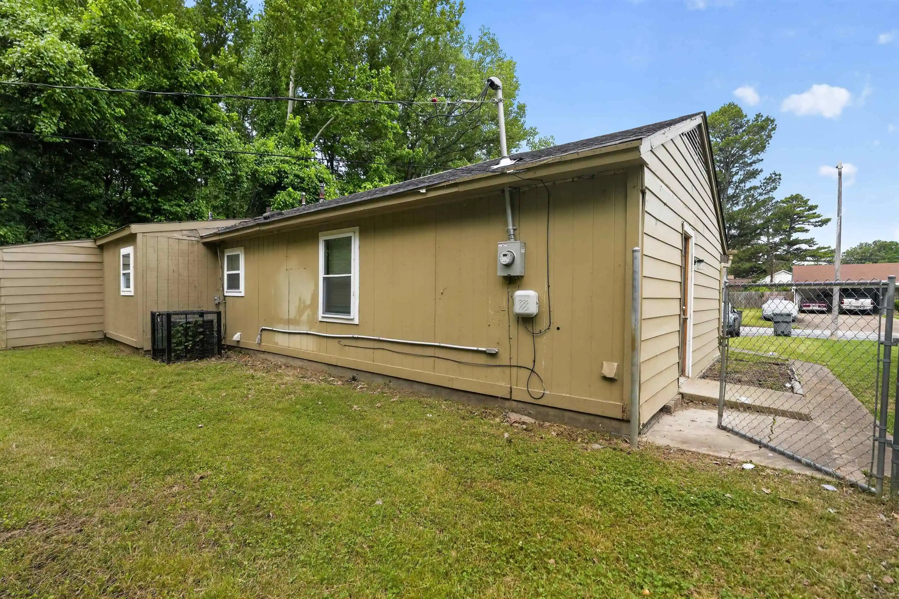 Homes for sale in Memphis, TN | 3608 Cane Ridge Dr, Memphis, TN 38109 | MLS# 10222242