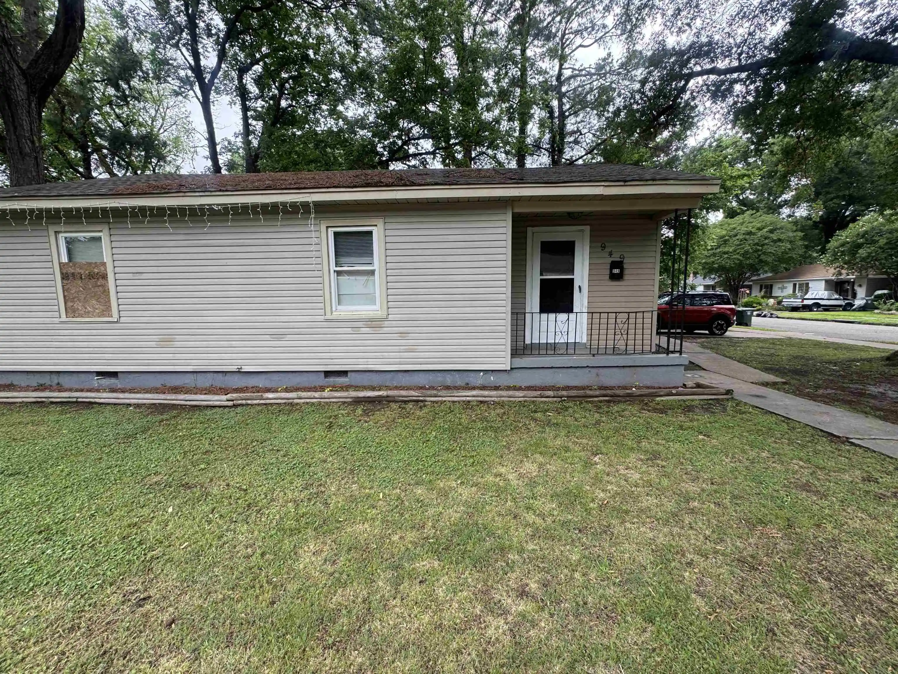 Homes for sale in Memphis, TN | 949 Sumter St, Memphis, TN 38122 | MLS# 10222251