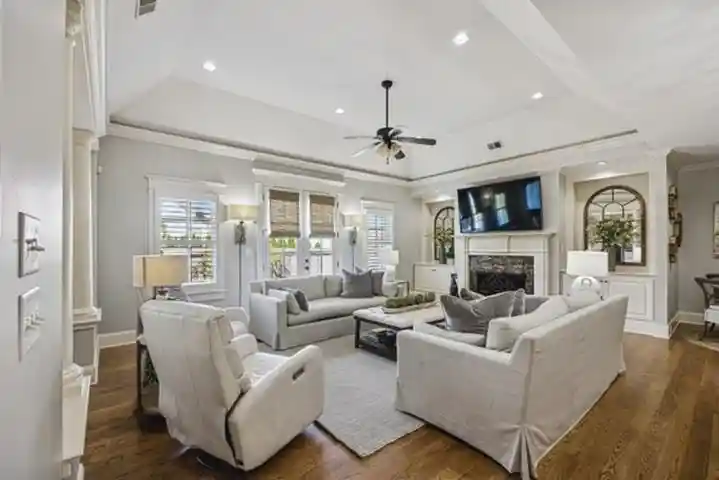 Photo 2 of Single family home for sale at 1842 Enclave Green Ln, Germantown, TN 38139 | MLS# 10222338 | Listing updated on 2026-08-20
