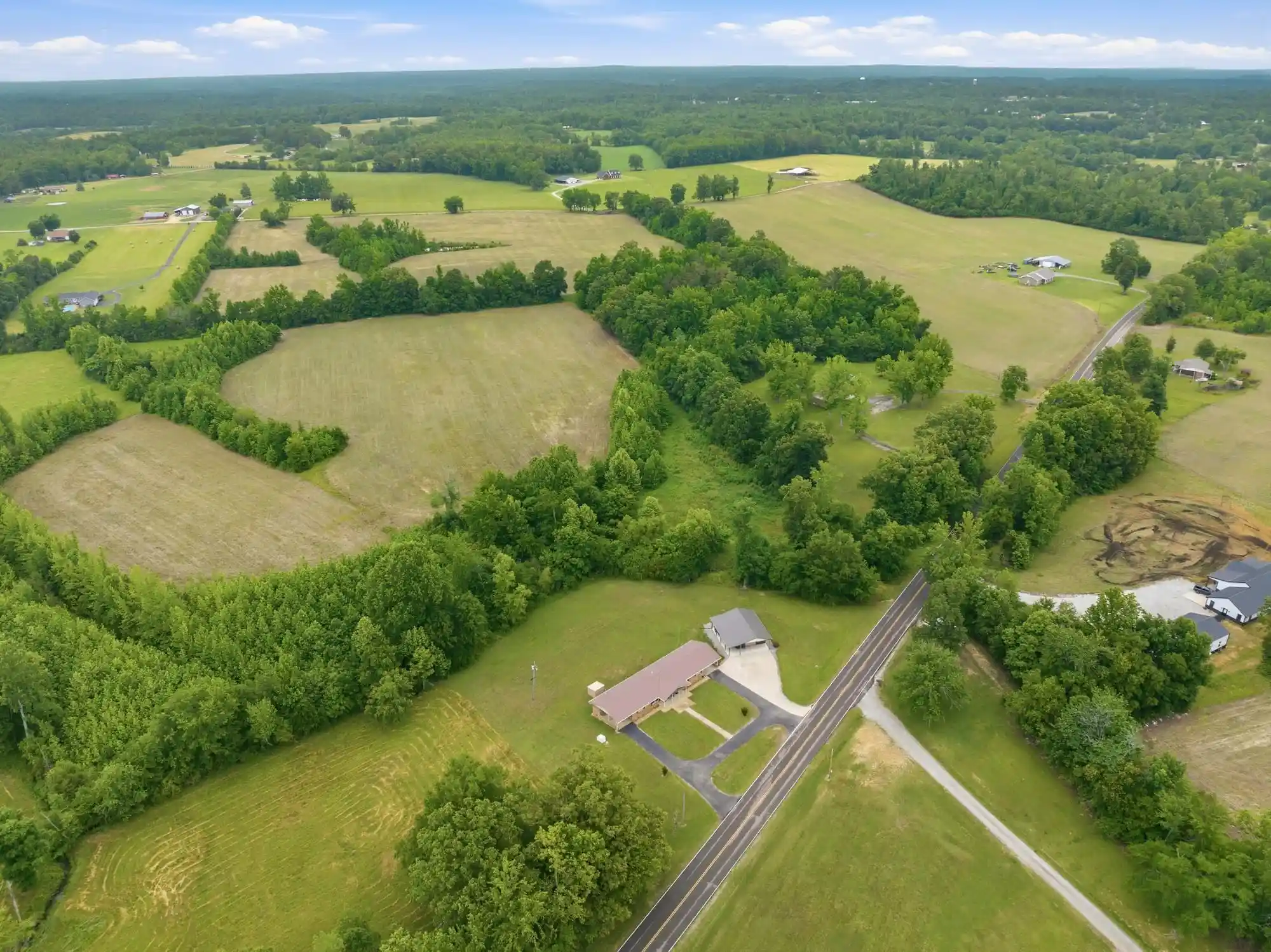 Homes for sale in Decaturville, TN | 944 Brooksie Thompson Rd, Decaturville, TN 38329 | MLS# 10222360