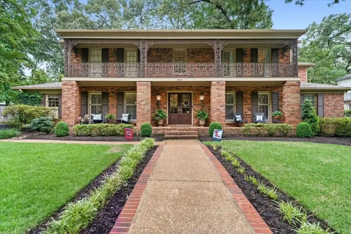 Photo 1 of Sale Pending at 6353 Old Orchard Cv, Memphis, TN 38119 | MLS# 10222377 | Listing updated on 2026-08-18