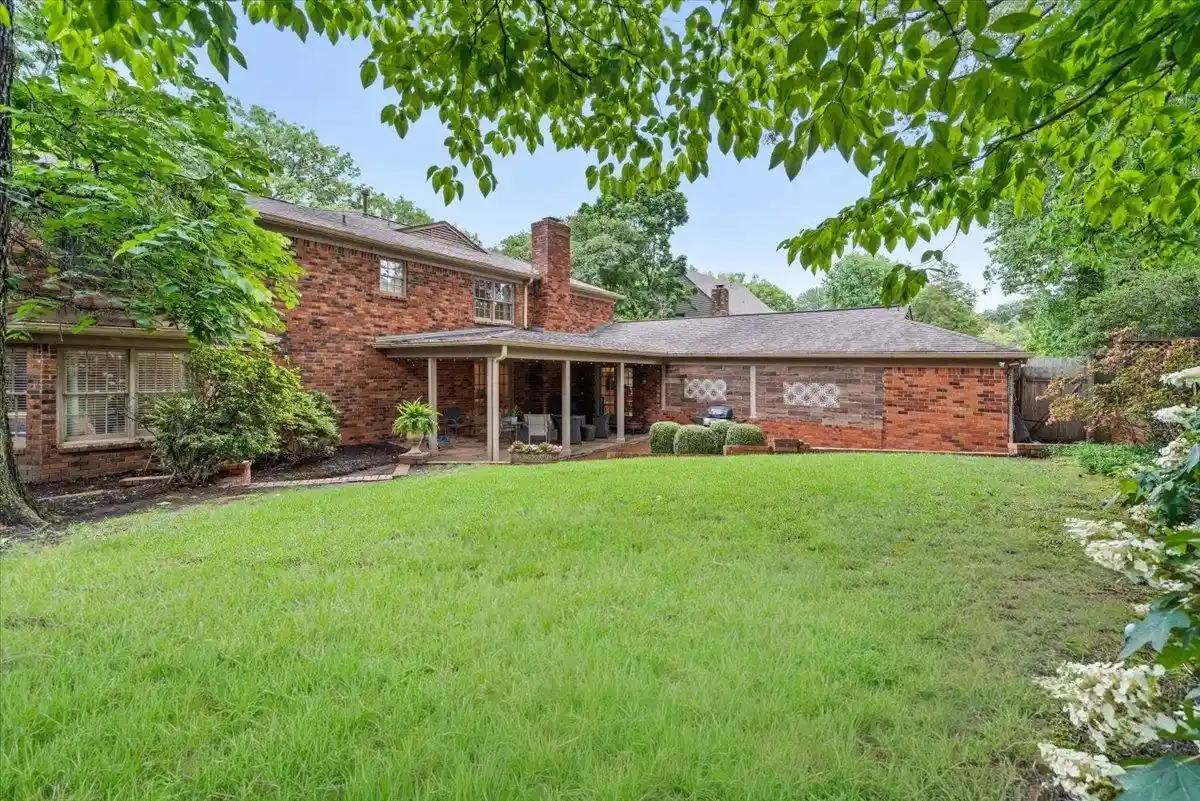 Photo 3 of Sale Pending at 6353 Old Orchard Cv, Memphis, TN 38119 | MLS# 10222377 | Listing updated on 2026-08-18