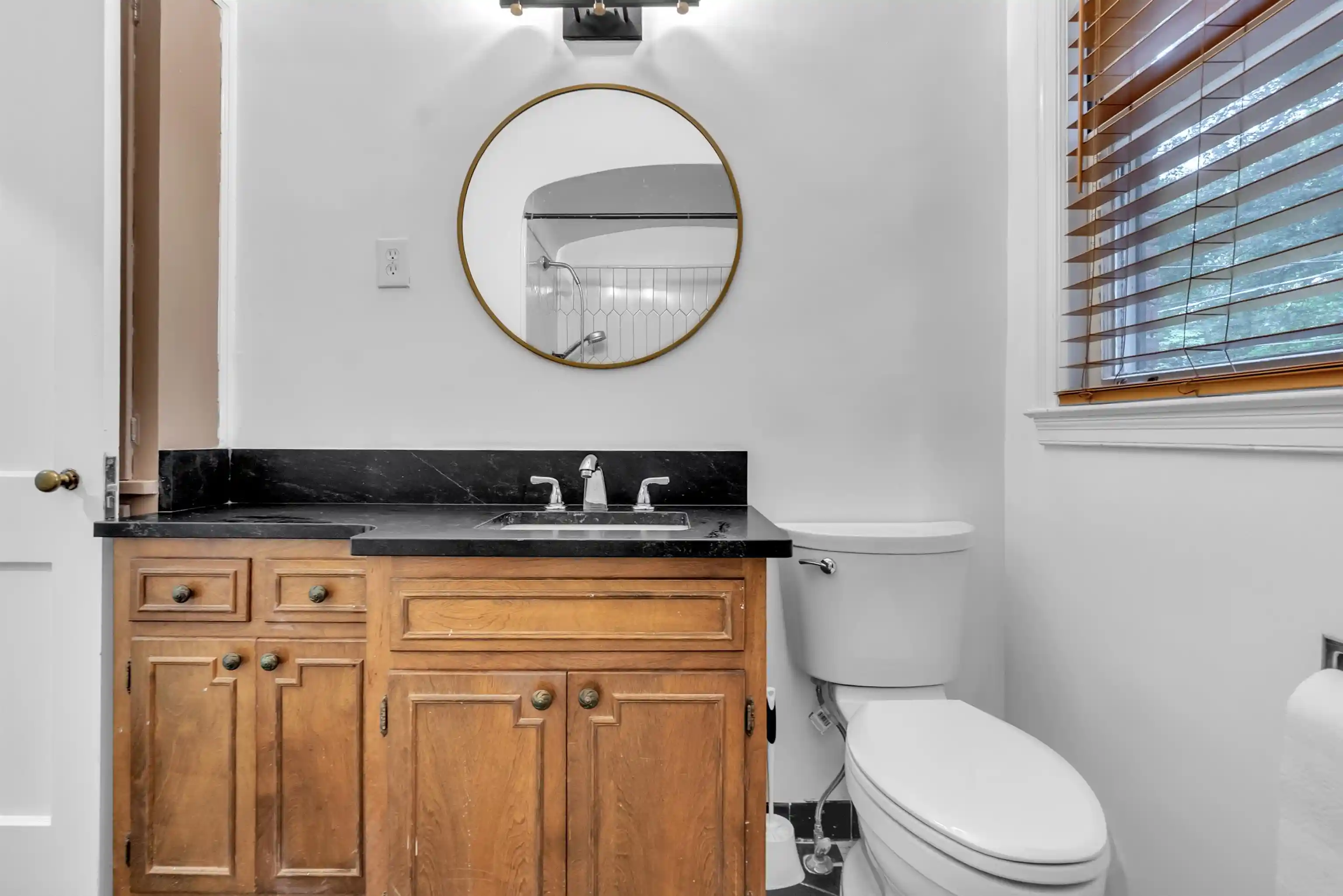 3rd image of 774 E Prescott Cir, Memphis, TN 38111 | MLS# 10222391
