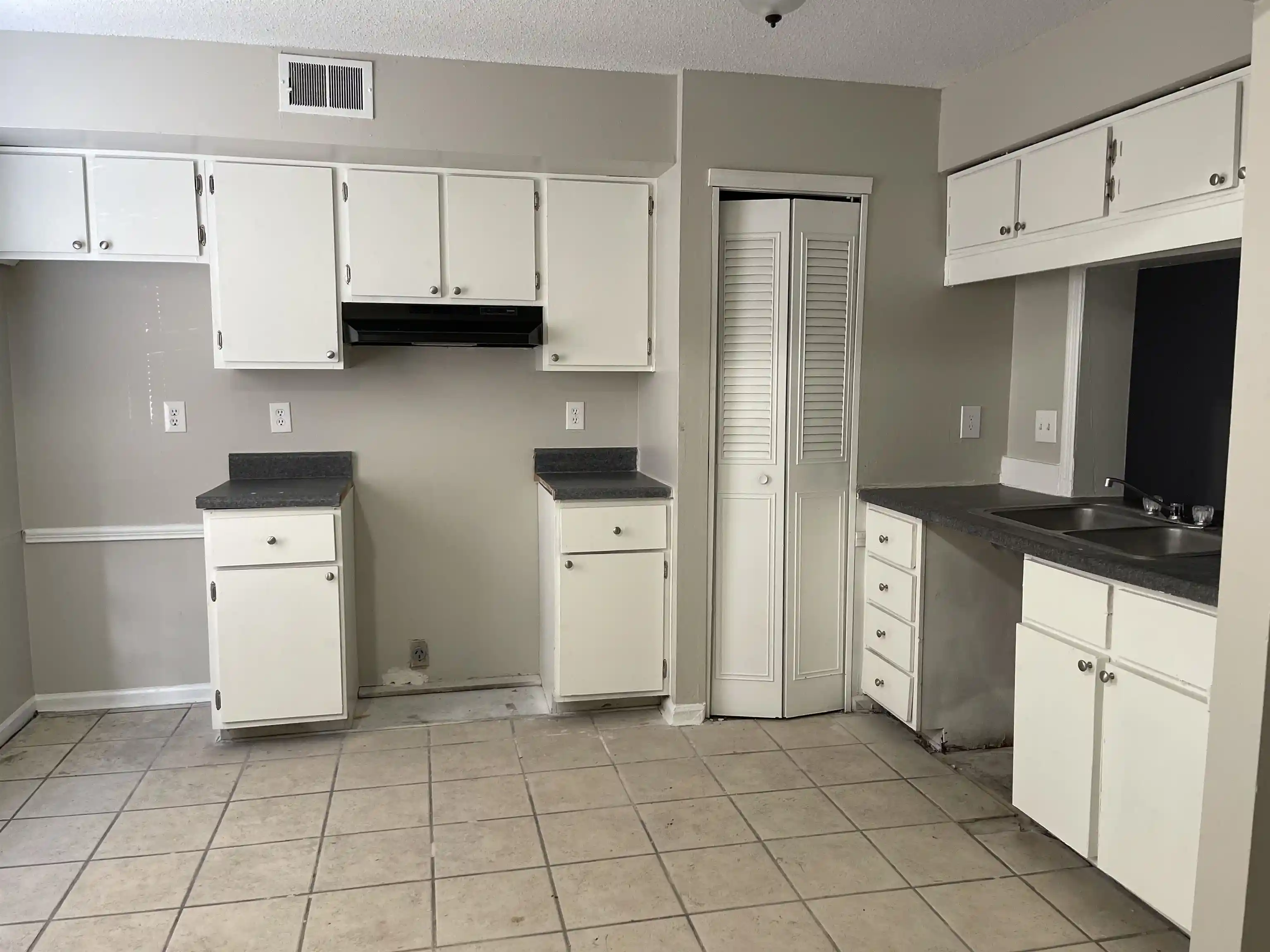 2nd image of 3754 Cambridge Station Dr #3754, Memphis, TN 38115 | MLS# 10222405