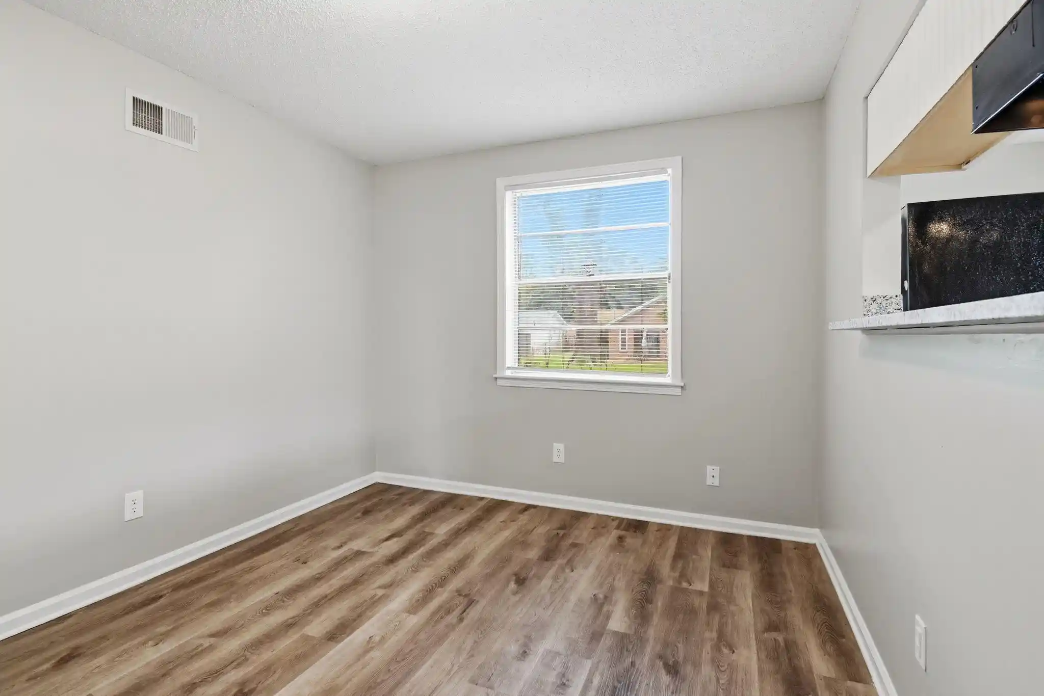 5th image of 2971 Dearing Rd, Memphis, TN 38118 | MLS# 10222442