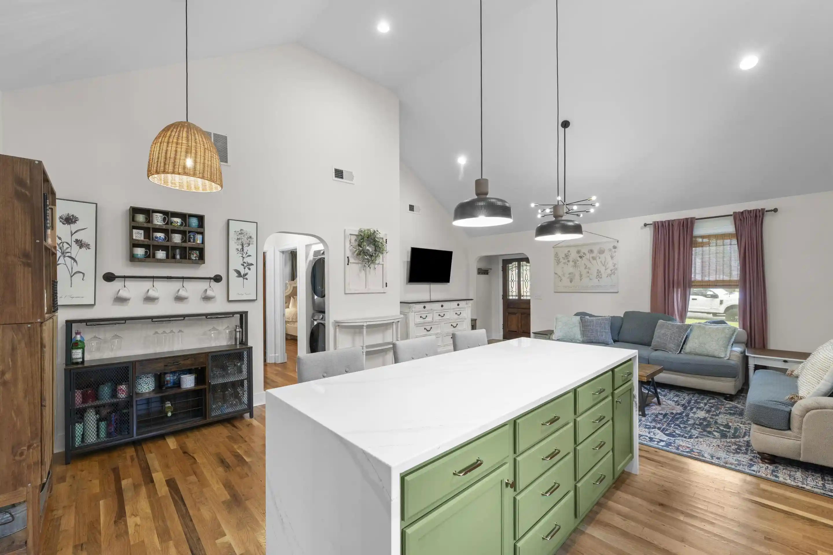 Photo 3 of Sale Pending at 912 Brower St, Memphis, TN 38111 | MLS# 10222459 | Listing updated on 2026-09-08