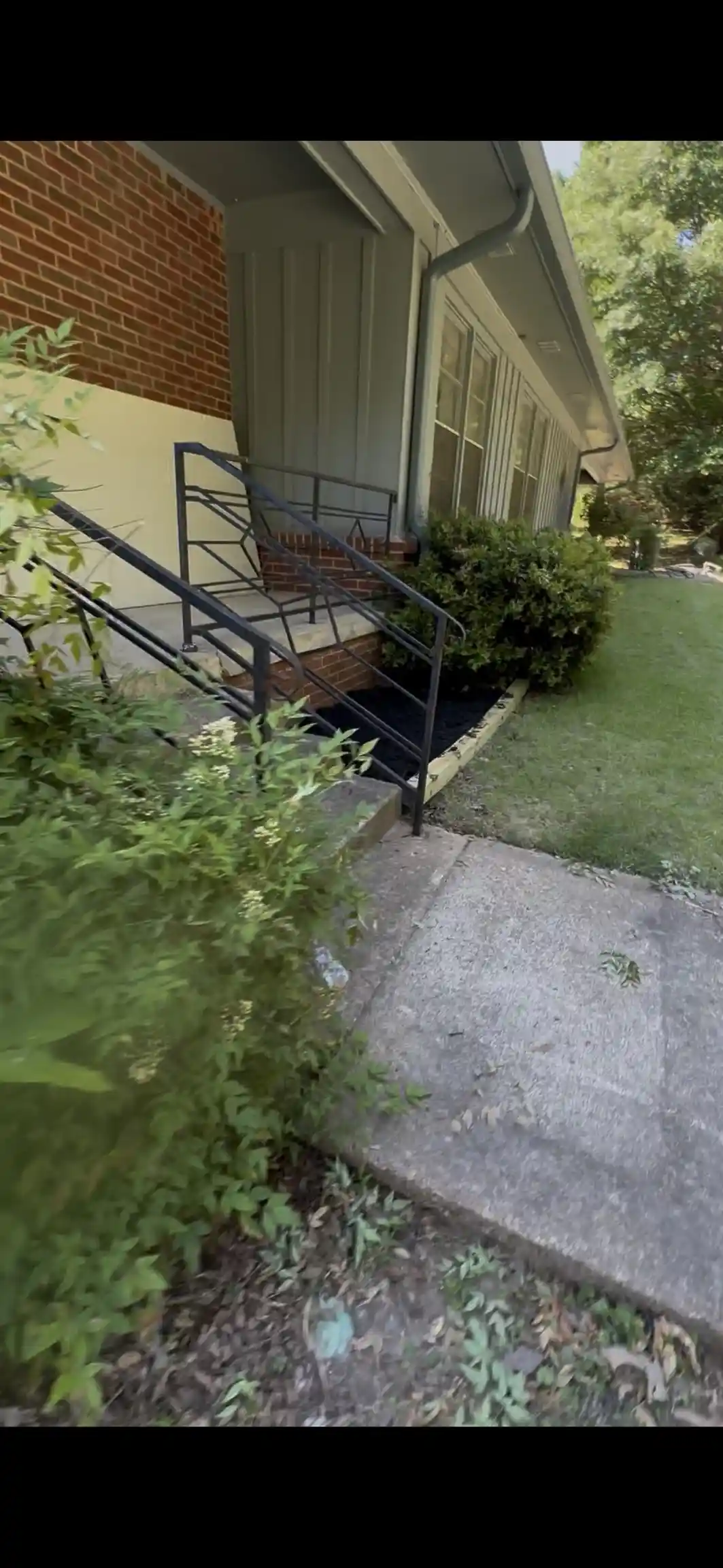 Single family home for sale at 1865 Bartlett Ave, Memphis, TN 38134 | MLS# 10222502