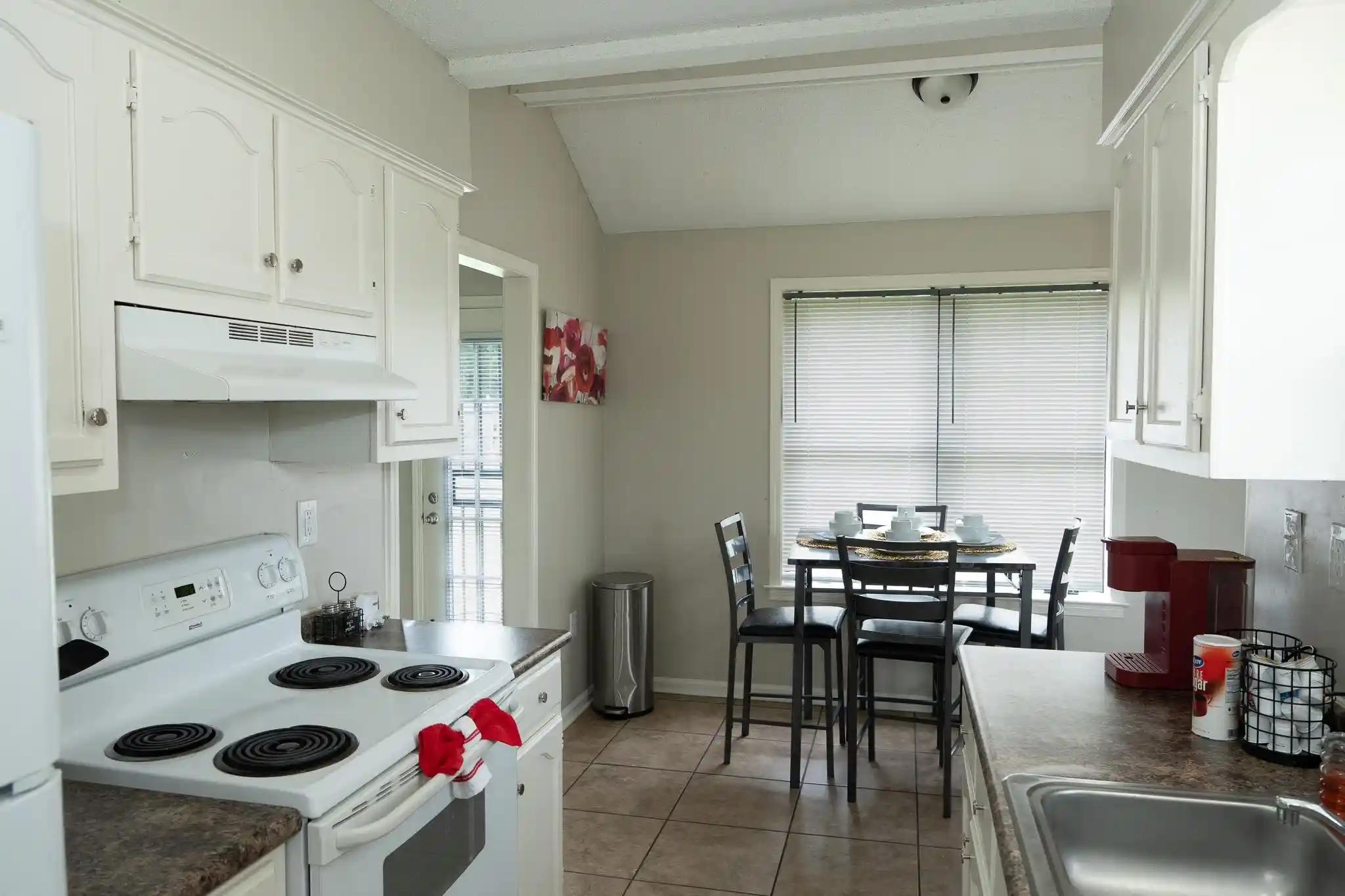 Photo 2 of Single family home for sale at 7118 Reese Rd, Memphis, TN 38133 | MLS# 10222526 | Listing updated on 2026-08-20